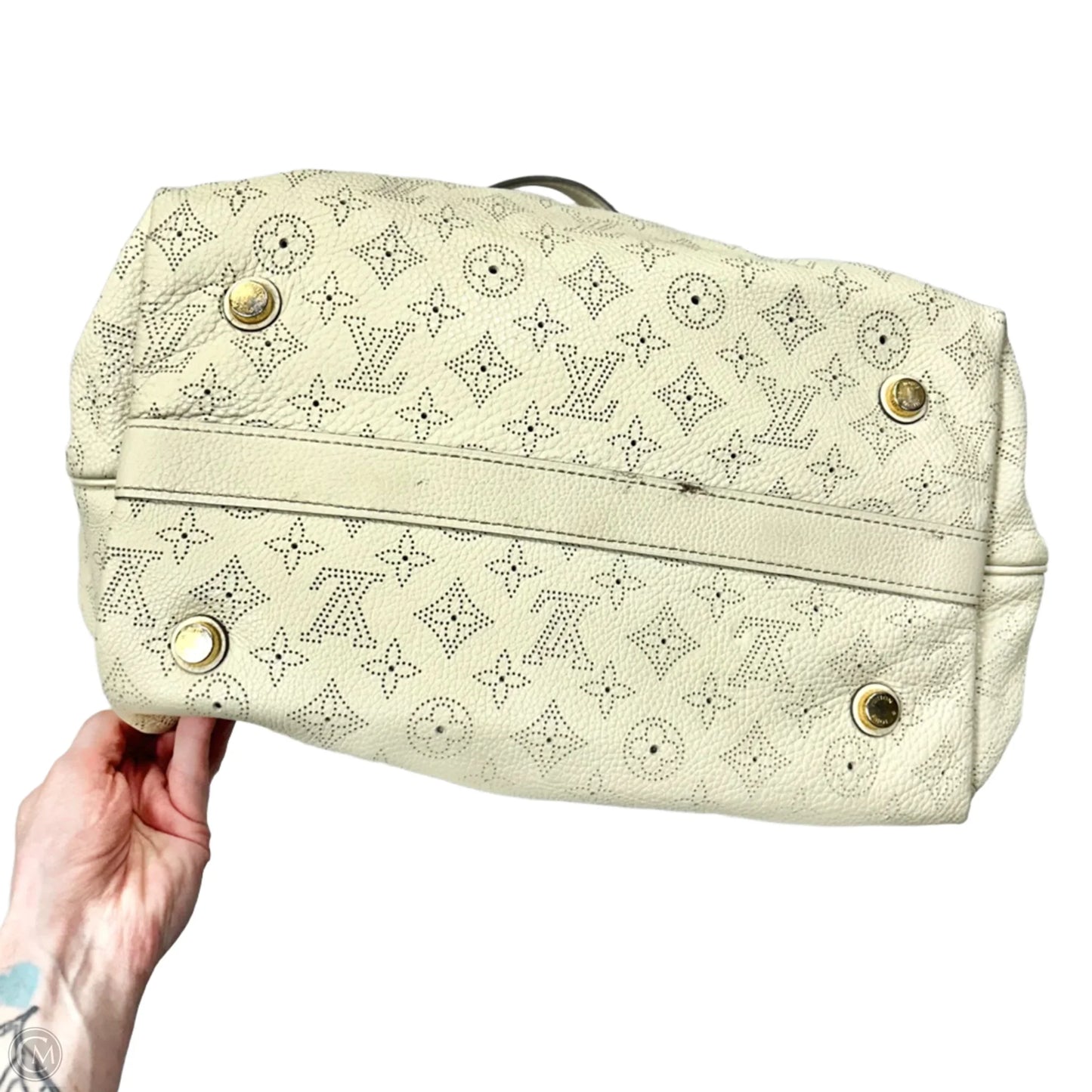 Handbag Luxury Designer By Louis Vuitton, Size: Medium