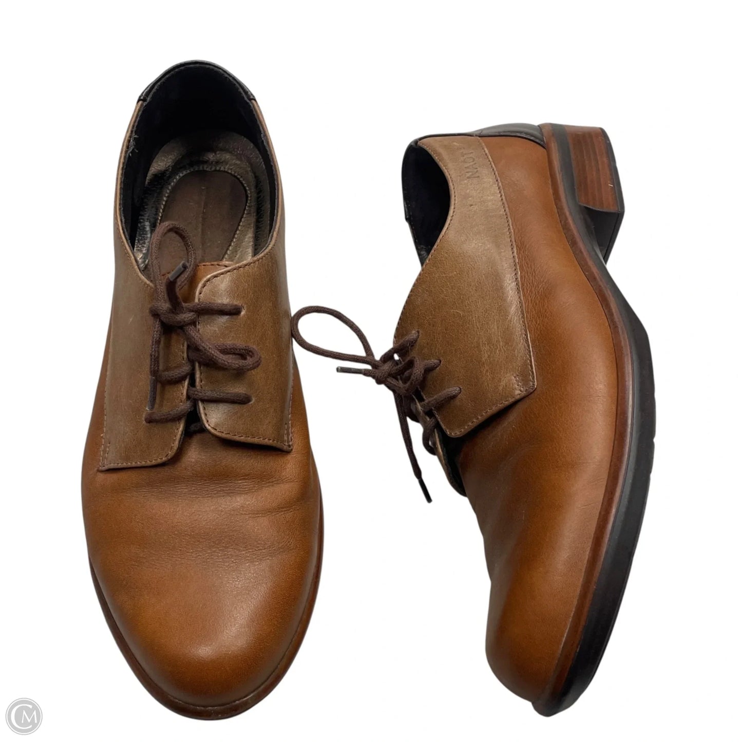 Shoes Flats By Naot In Brown, Size: 9.5