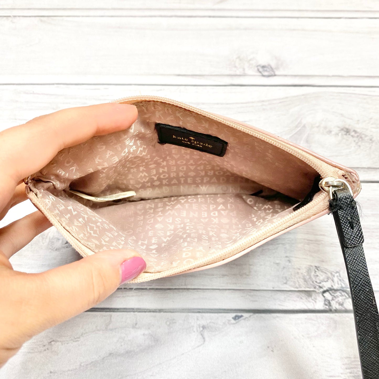 Wristlet Designer By Kate Spade Size: Small
