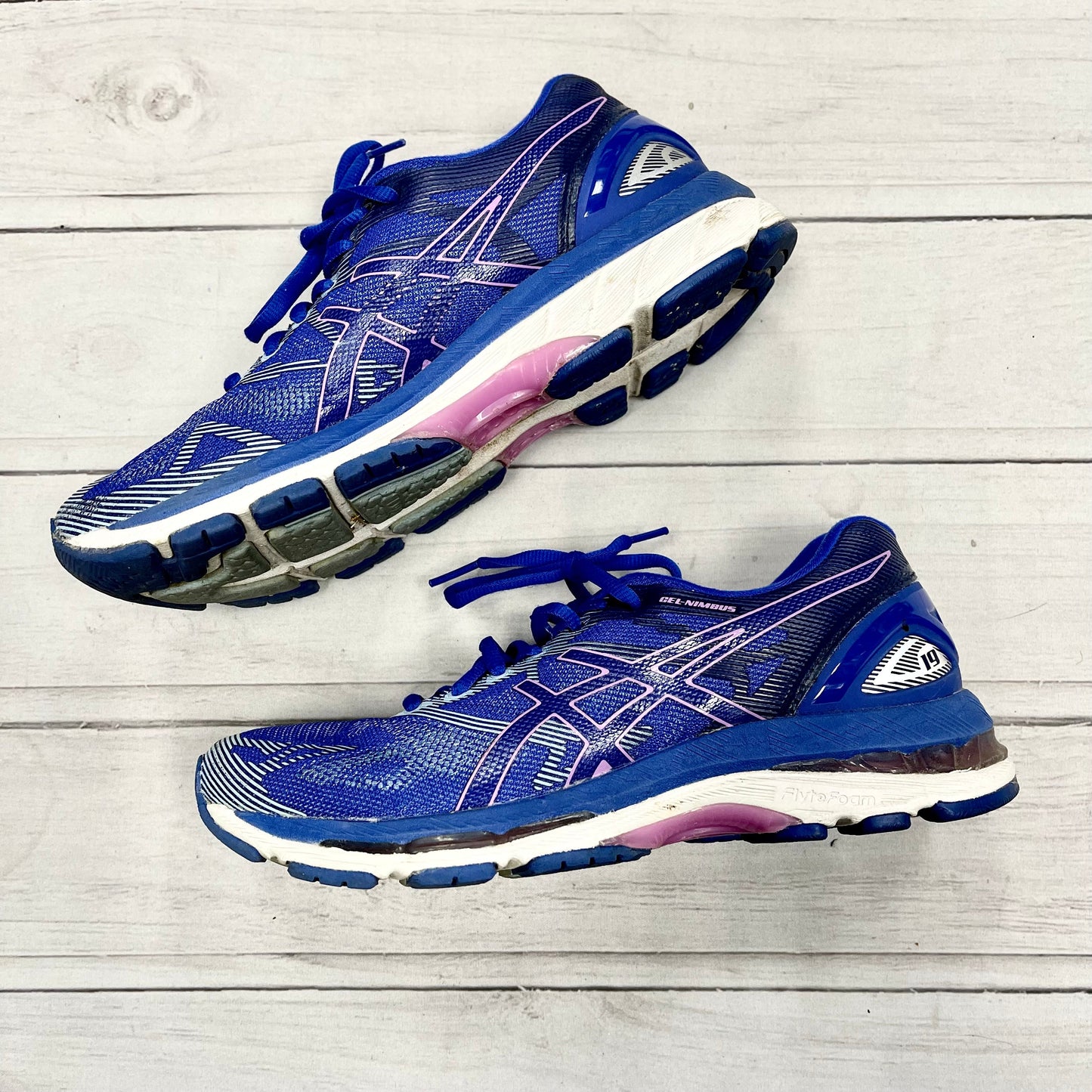 Shoes Athletic By Asics Size: 6.5