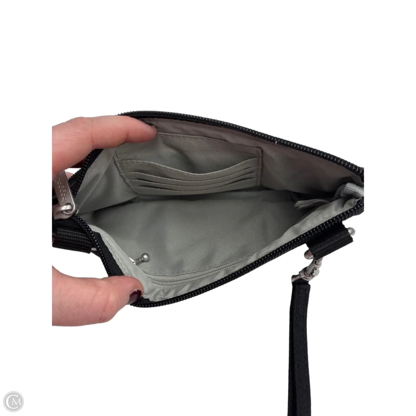 Wristlet By Baggallini, Size: Medium