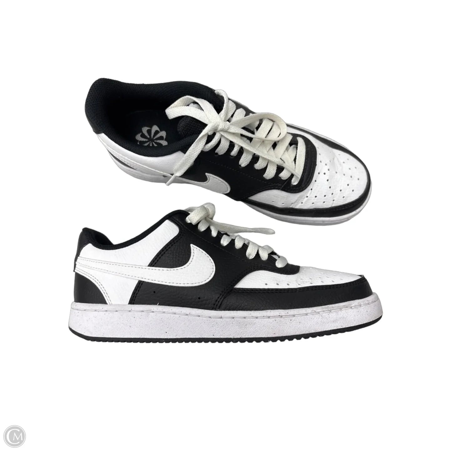 Shoes Sneakers By Nike In Black & White, Size: 8