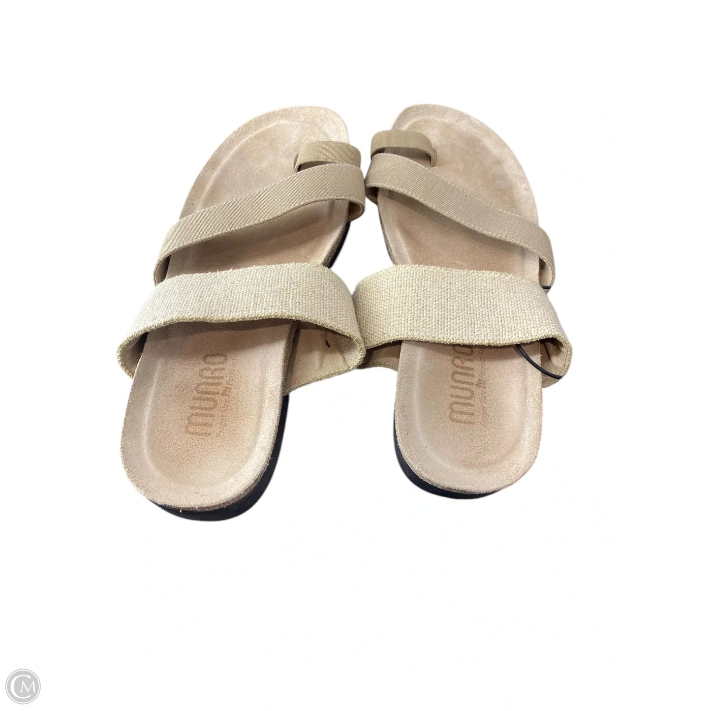 Sandals Flats By Munro In Beige, Size: 7