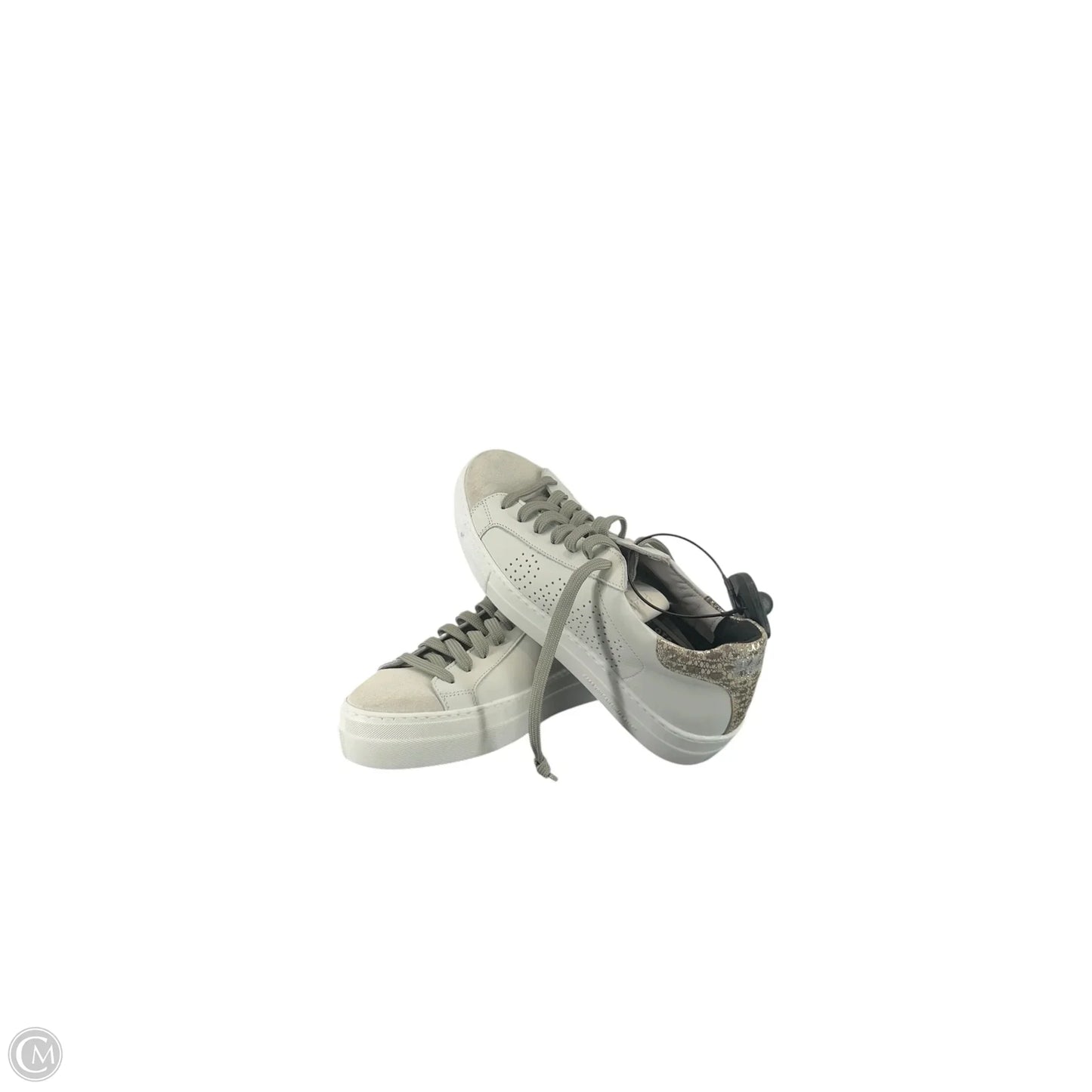 Shoes Sneakers By Clothes Mentor In White, Size: 6.5