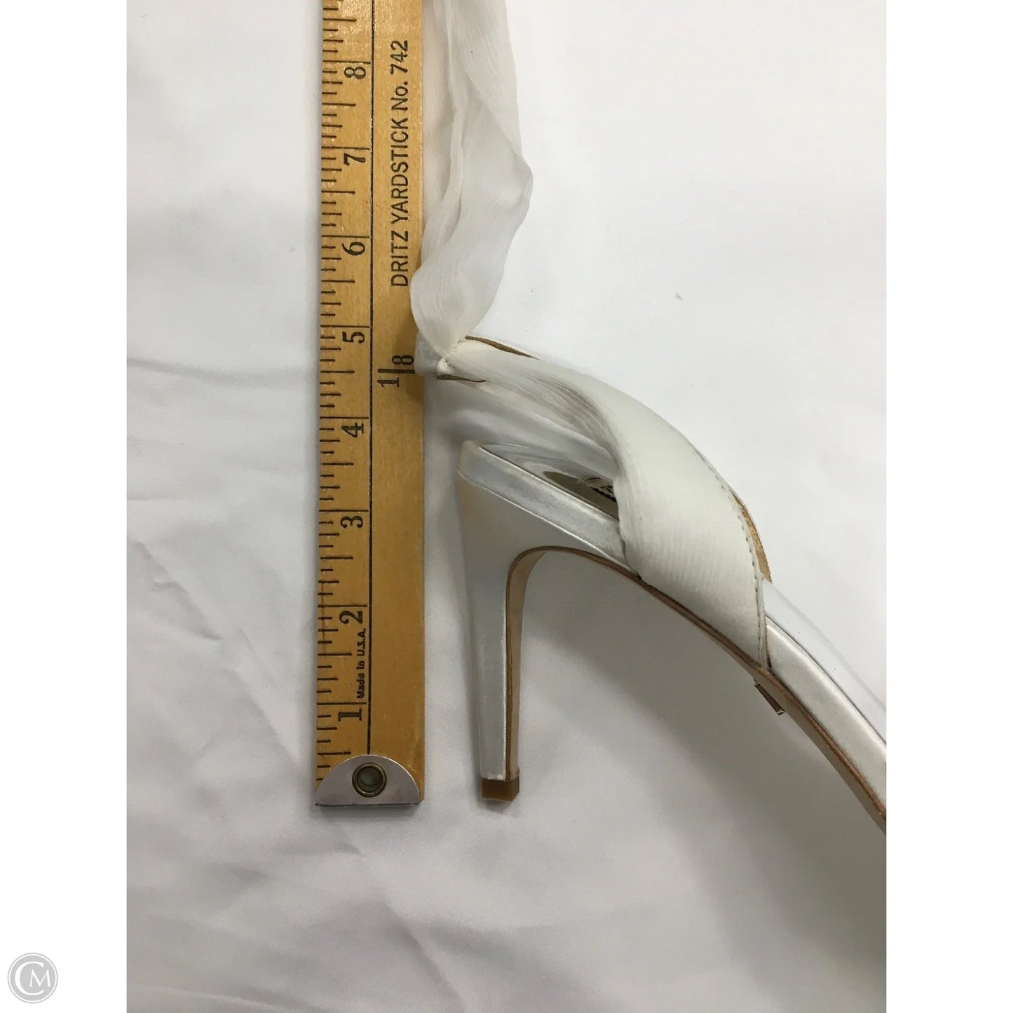 Shoes Heels Stiletto By Badgley Mischka In White, Size: 8