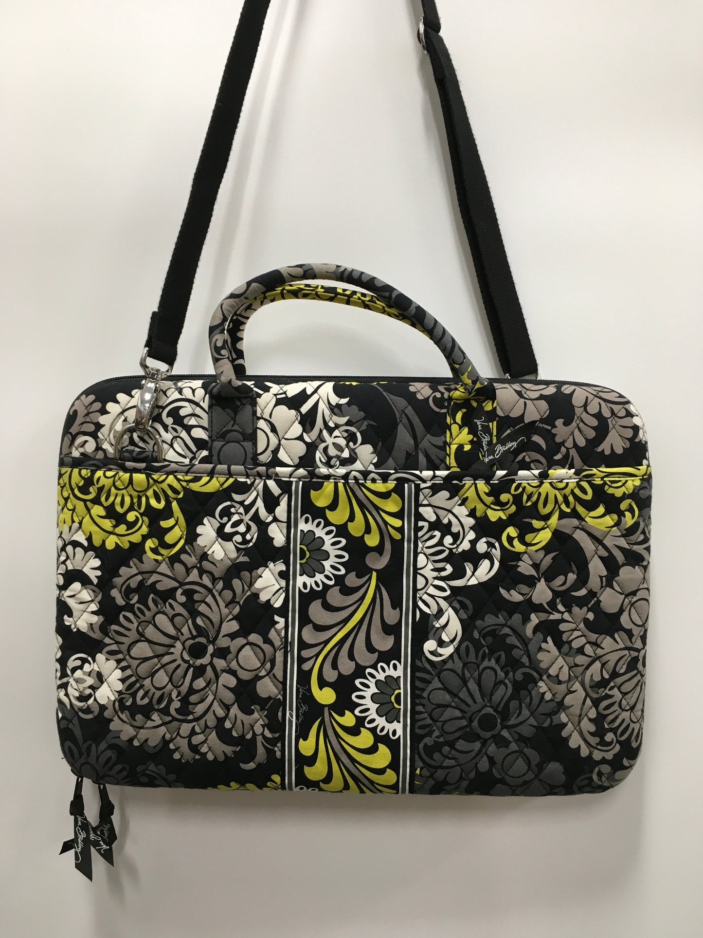 Laptop Bag By Vera Bradley Size: Medium