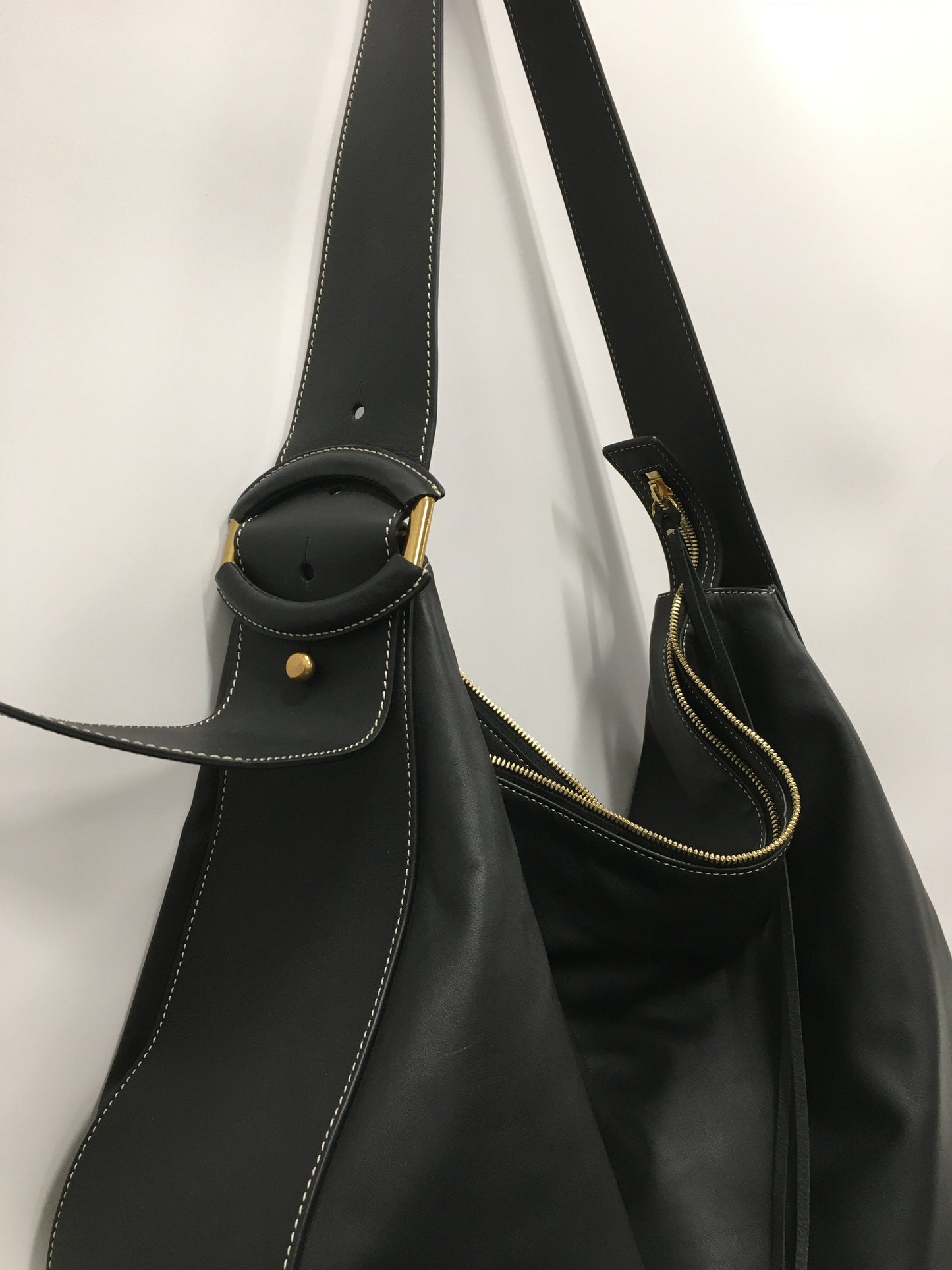 Handbag By Banana Republic Size: Large
