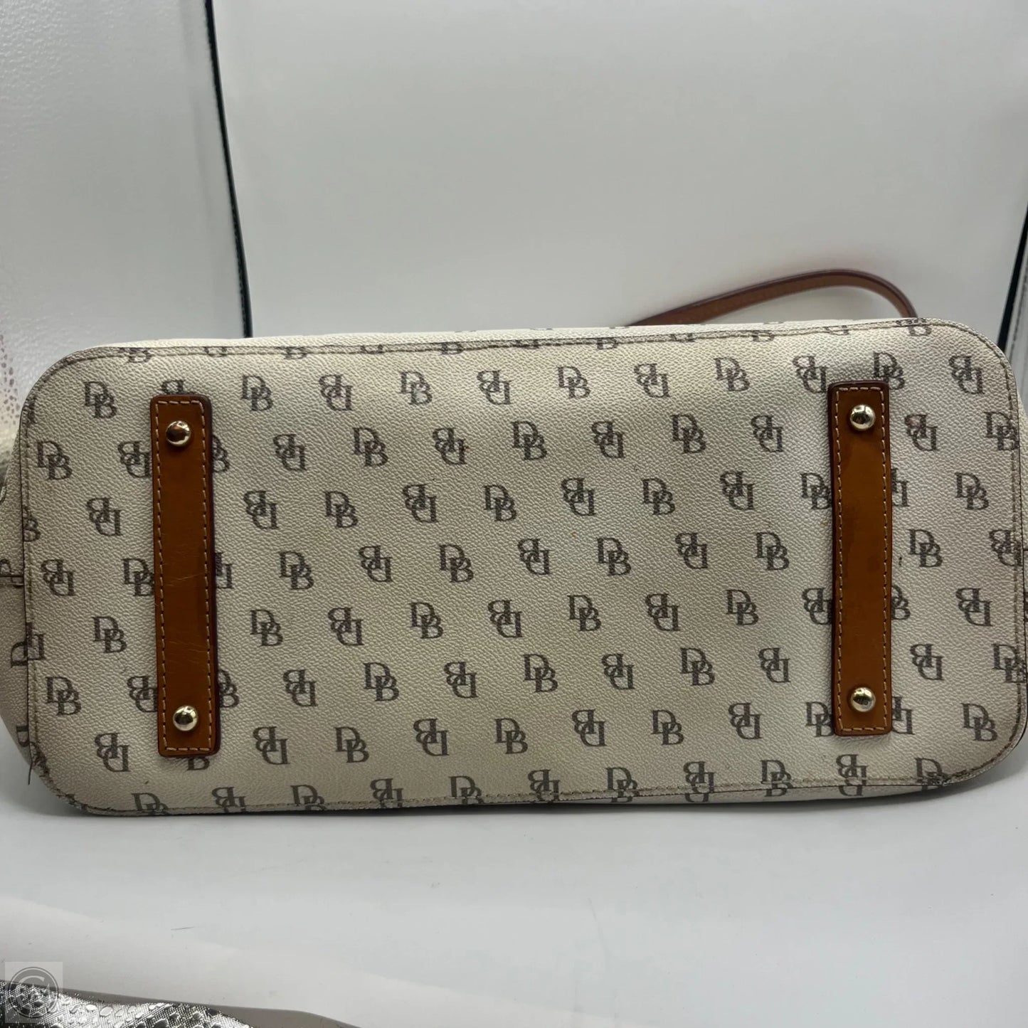 Handbag Designer By Dooney And Bourke, Size: Medium