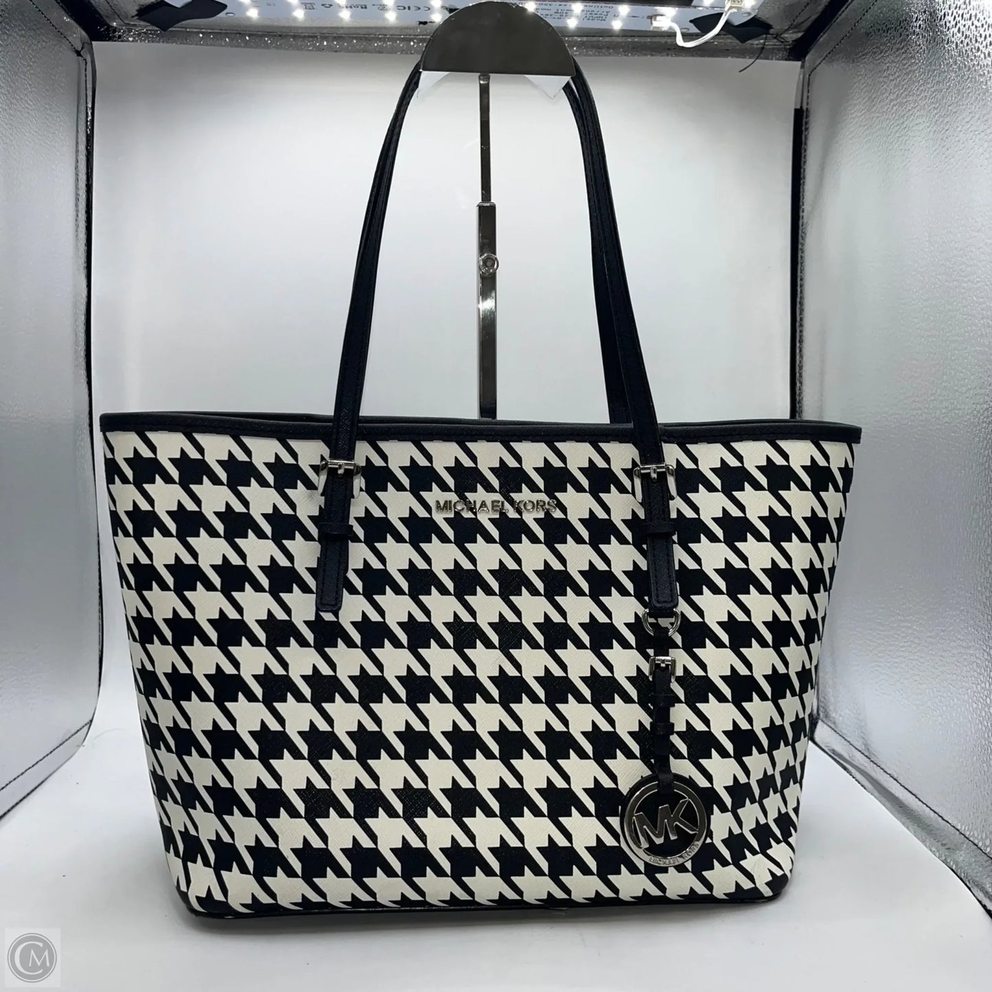 Handbag Designer By Michael Kors, Size: Medium