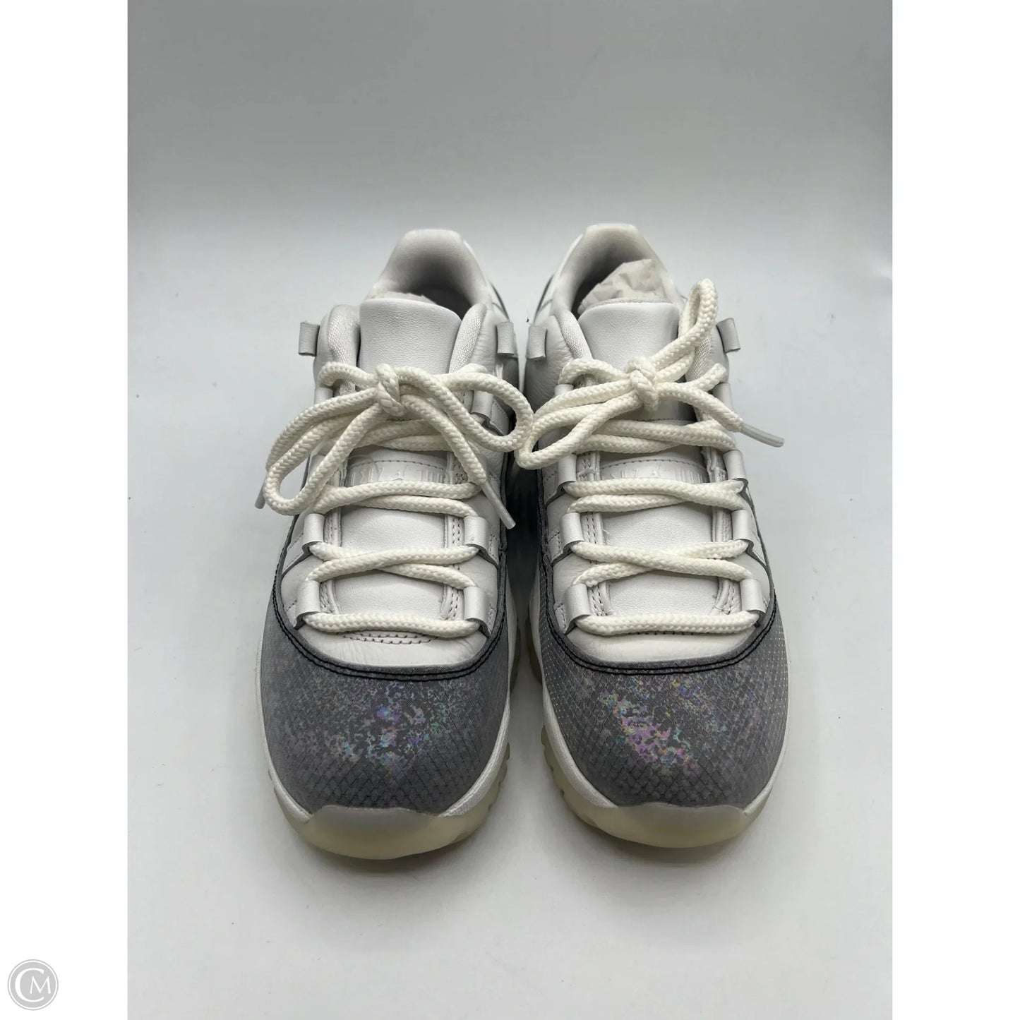 Shoes Luxury Designer By Jordan In Grey & White, Size: 6.5