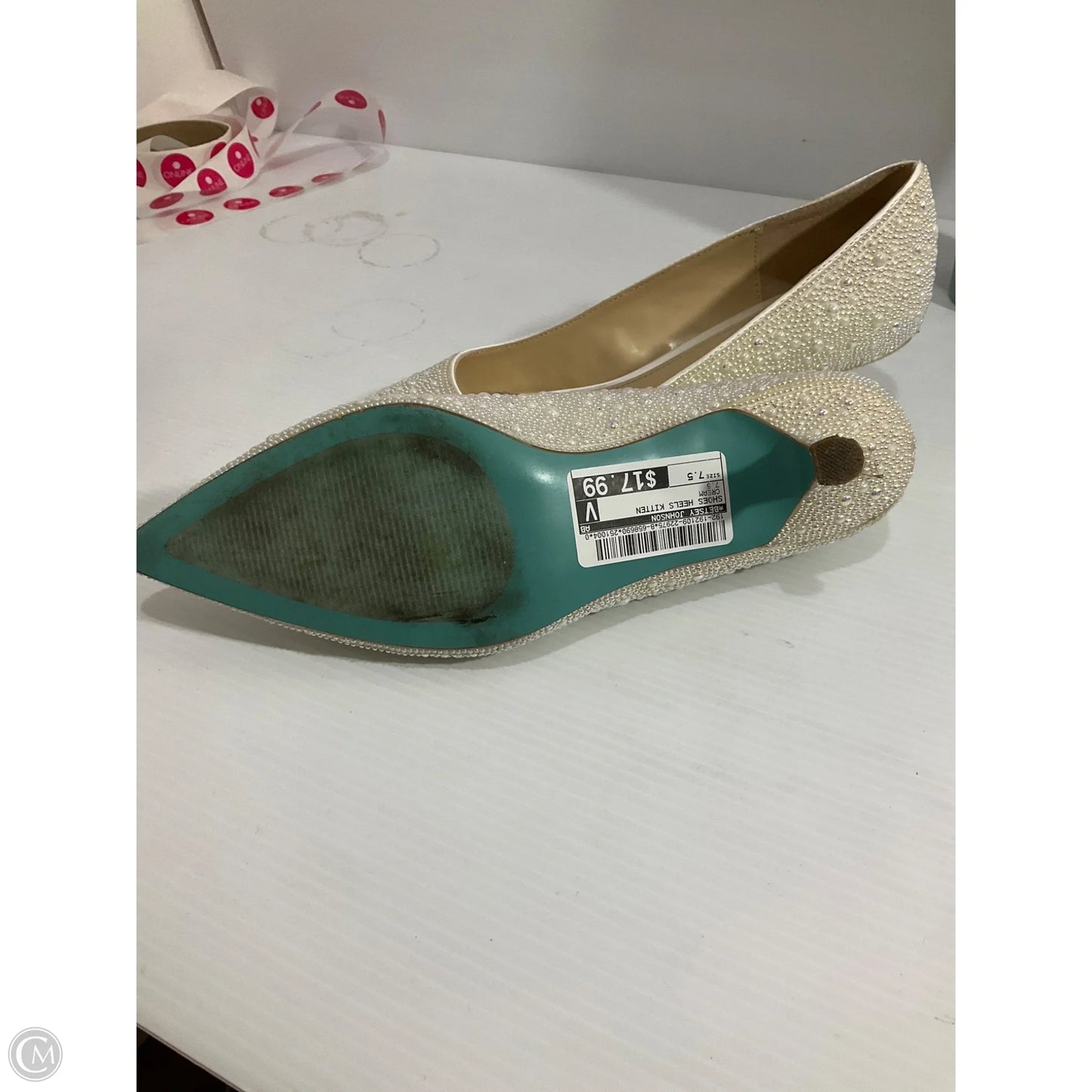 Shoes Heels Kitten By Betsey Johnson In Cream, Size: 7.5