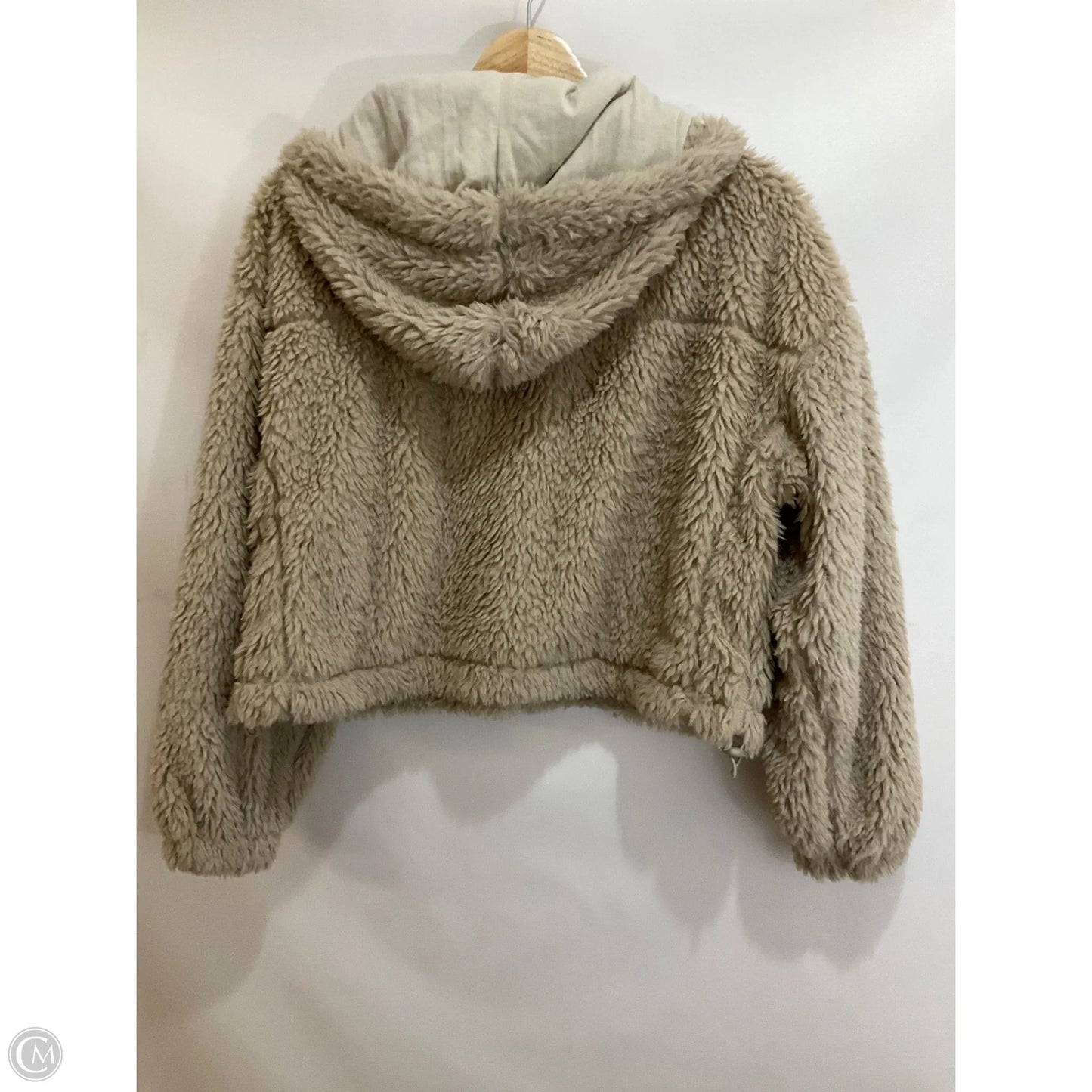 Jacket Faux Fur & Sherpa By Urban Outfitters In Tan, Size: M