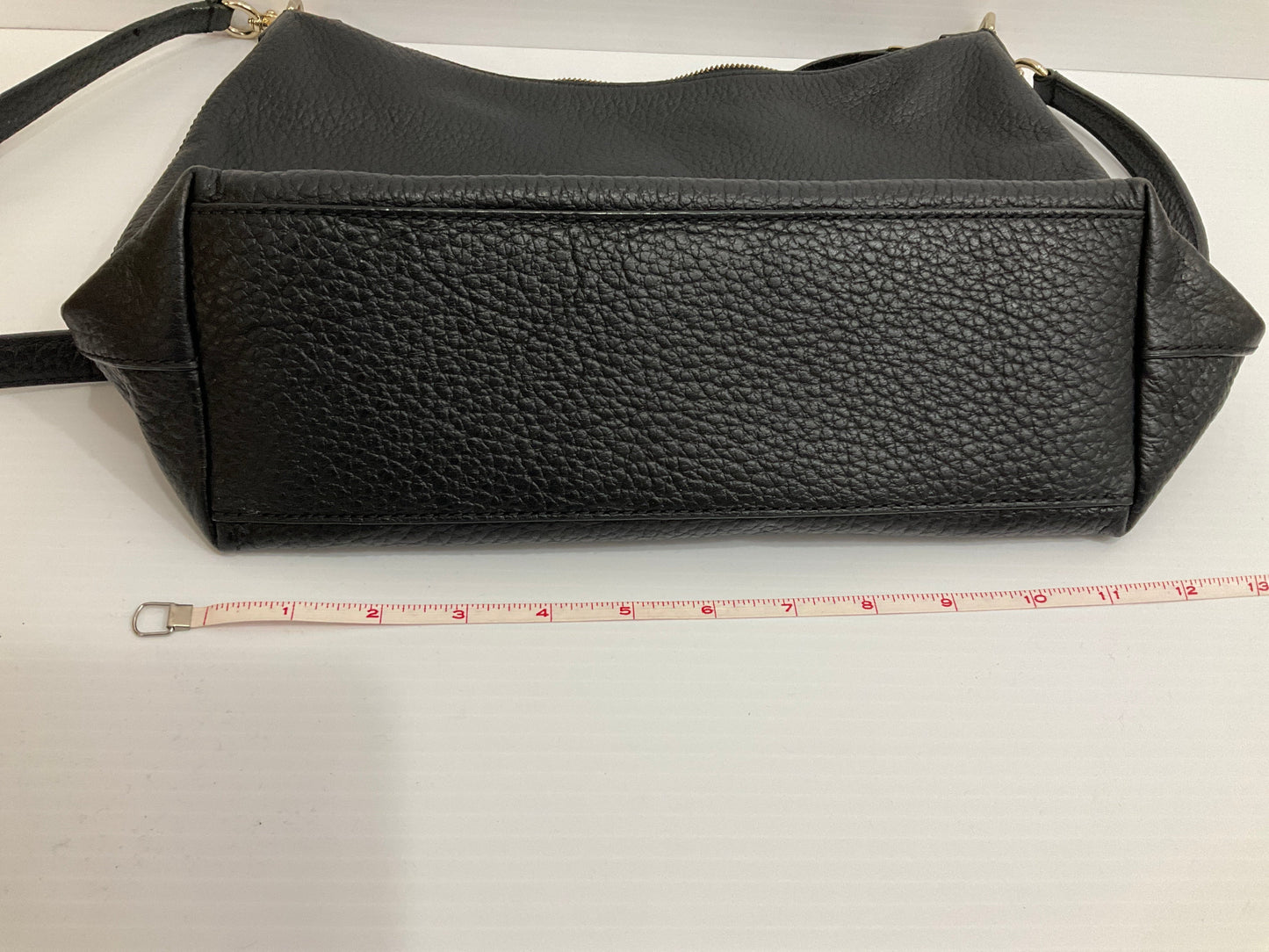 Crossbody Designer By Kate Spade Size: Medium