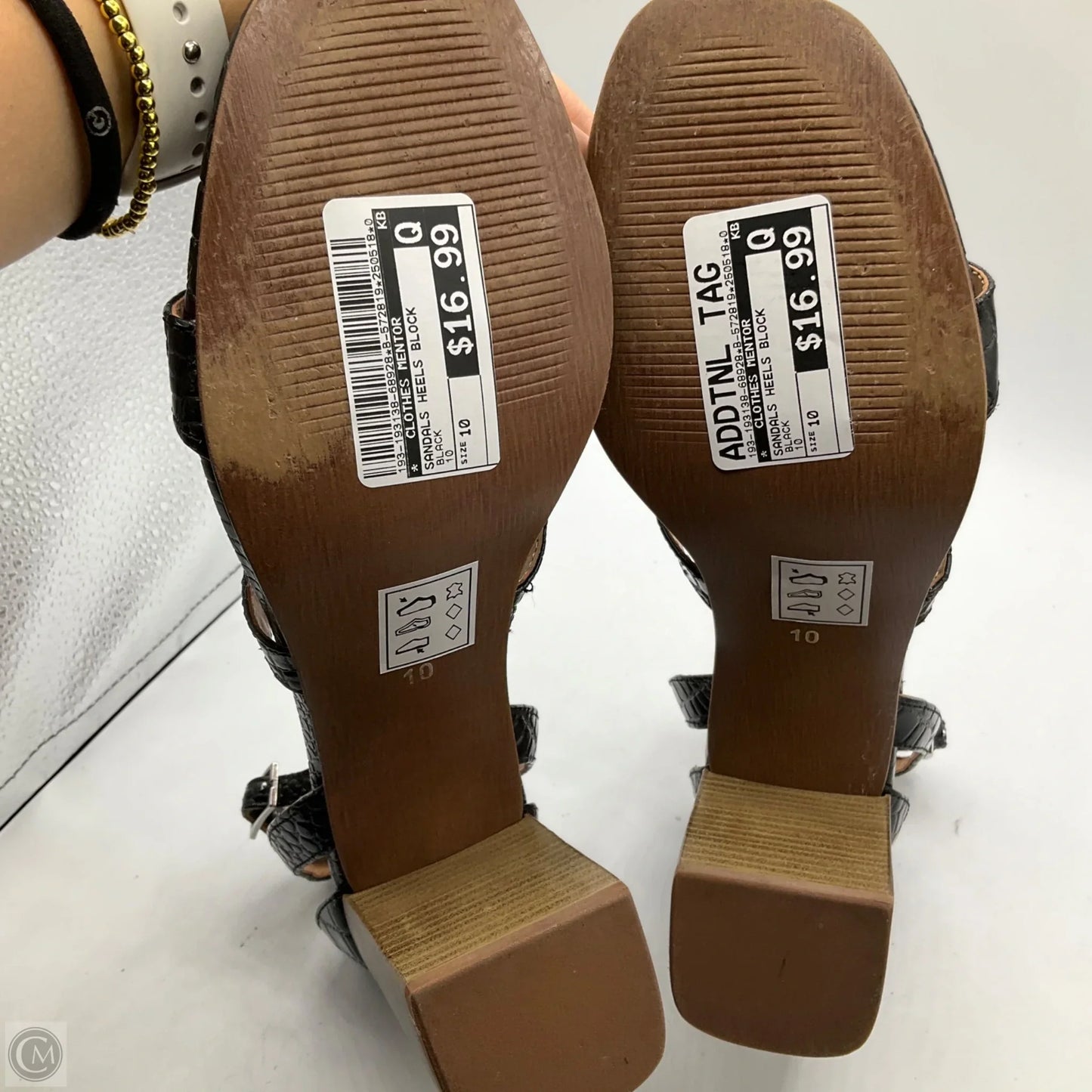 Sandals Heels Block By Clothes Mentor In Black, Size: 10