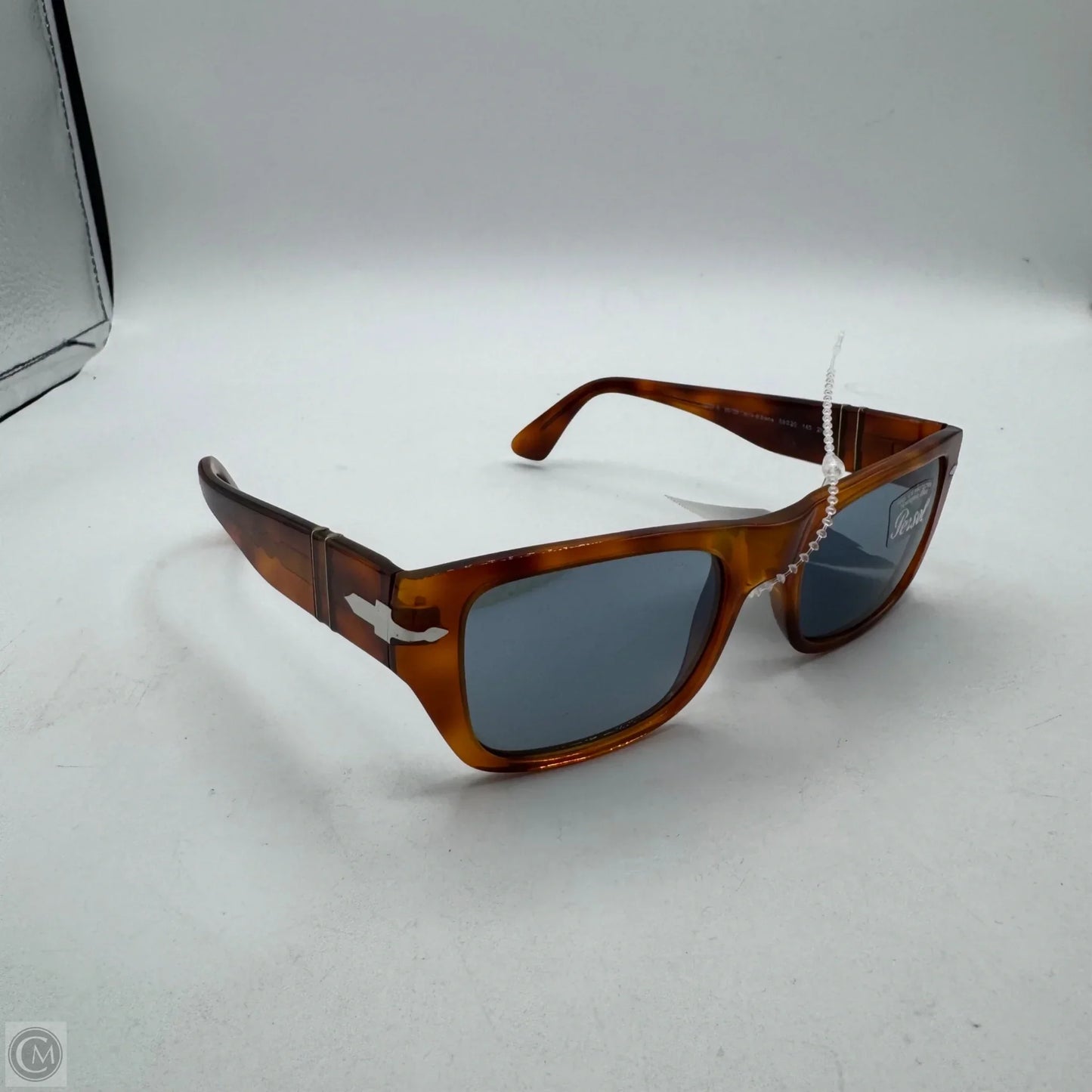 Sunglasses Designer By Cma