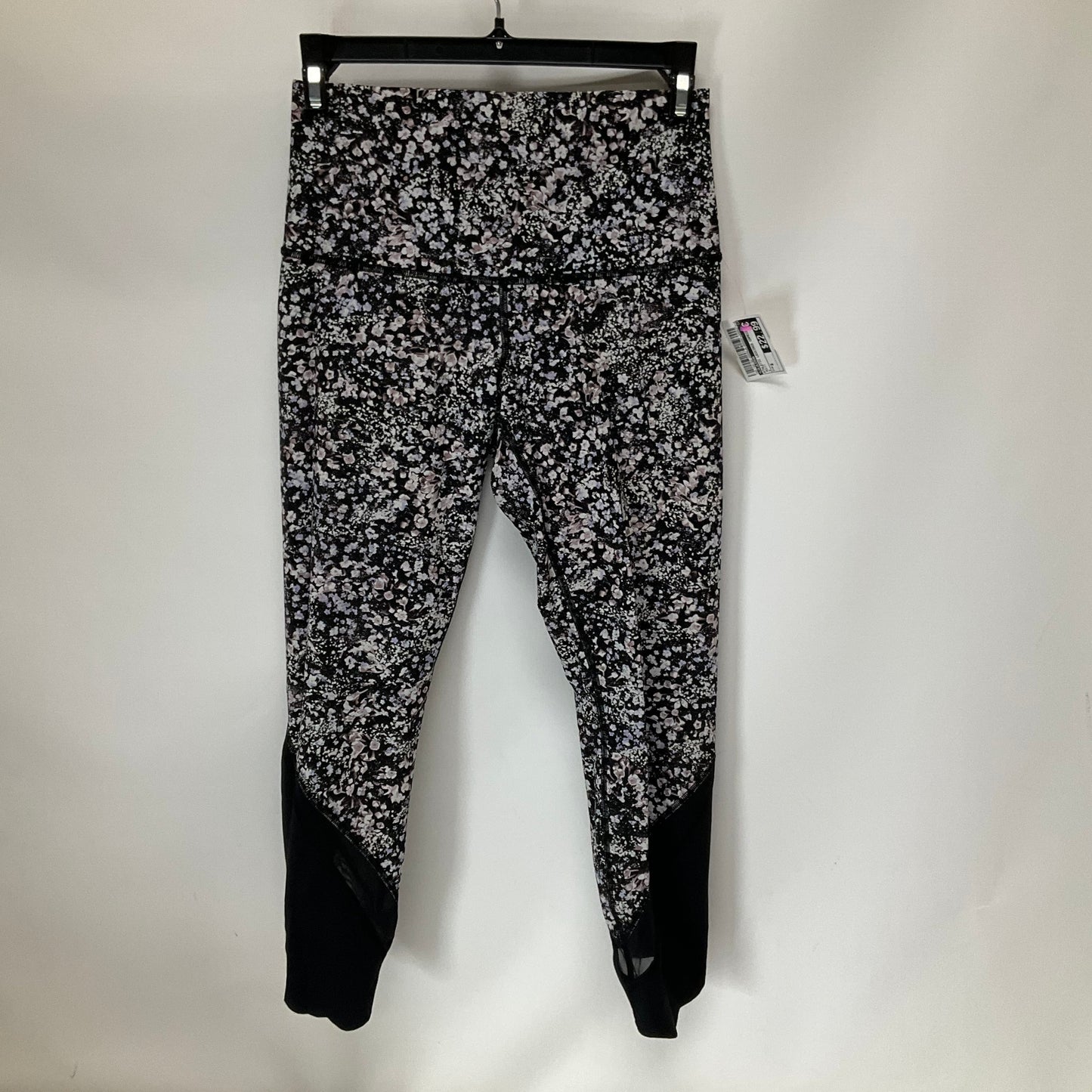 Athletic Leggings Capris By Lululemon Size: 6
