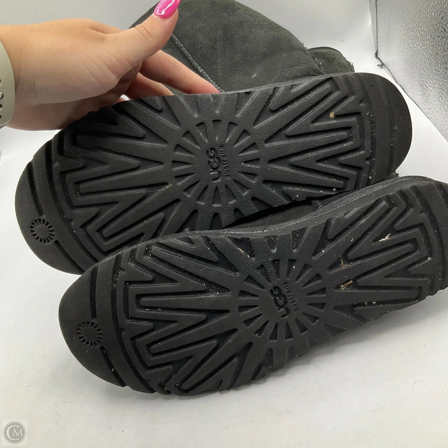 Boots Designer By Ugg In Black, Size: 8