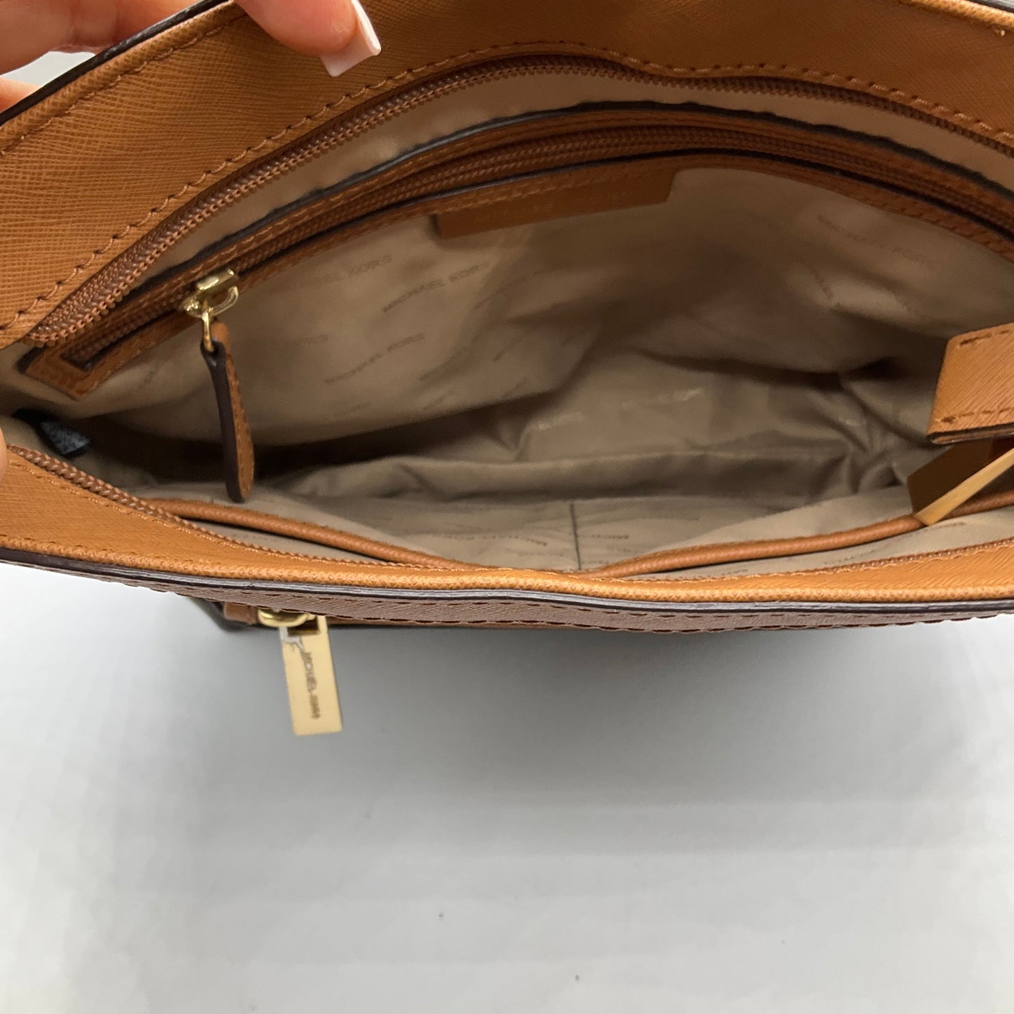 Crossbody Designer By Michael Kors Size: Medium