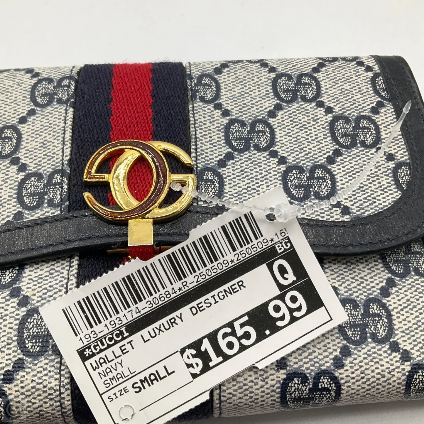 Wallet Luxury Designer By Gucci, Size: Small