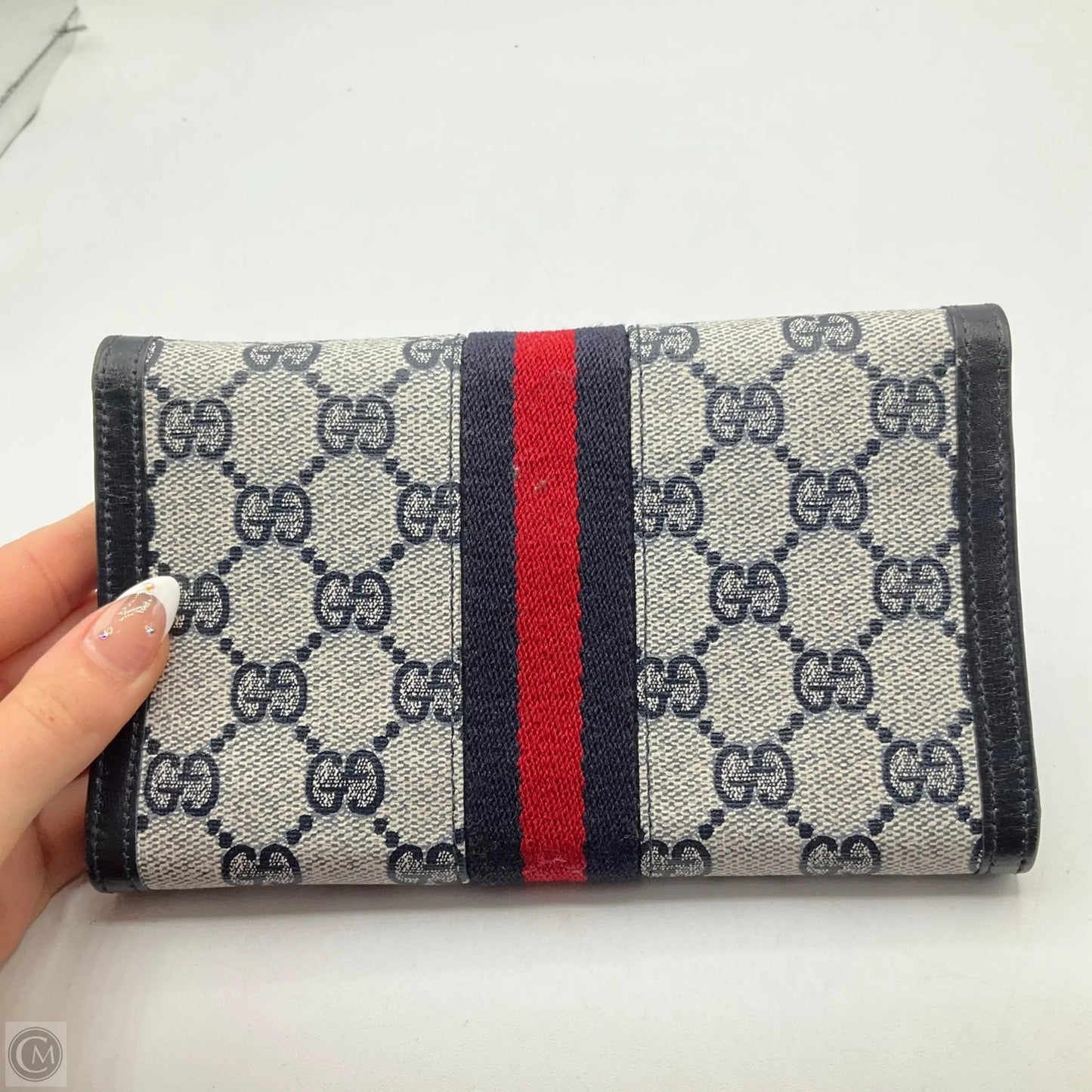 Wallet Luxury Designer By Gucci, Size: Small
