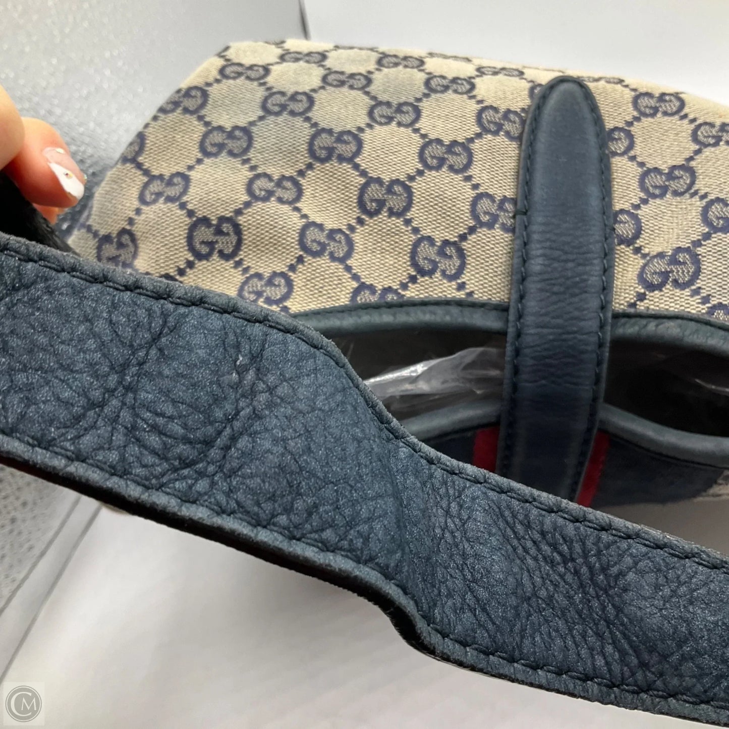 Handbag Luxury Designer By Gucci, Size: Small