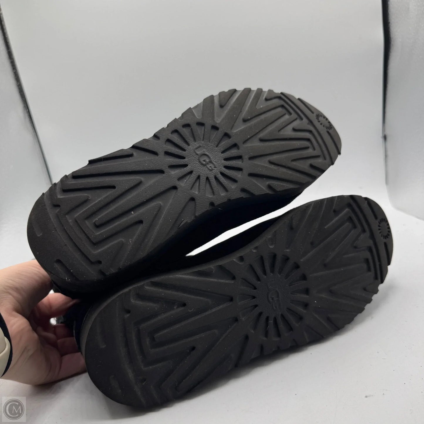 Boots Designer By Ugg In Black, Size: 8.5