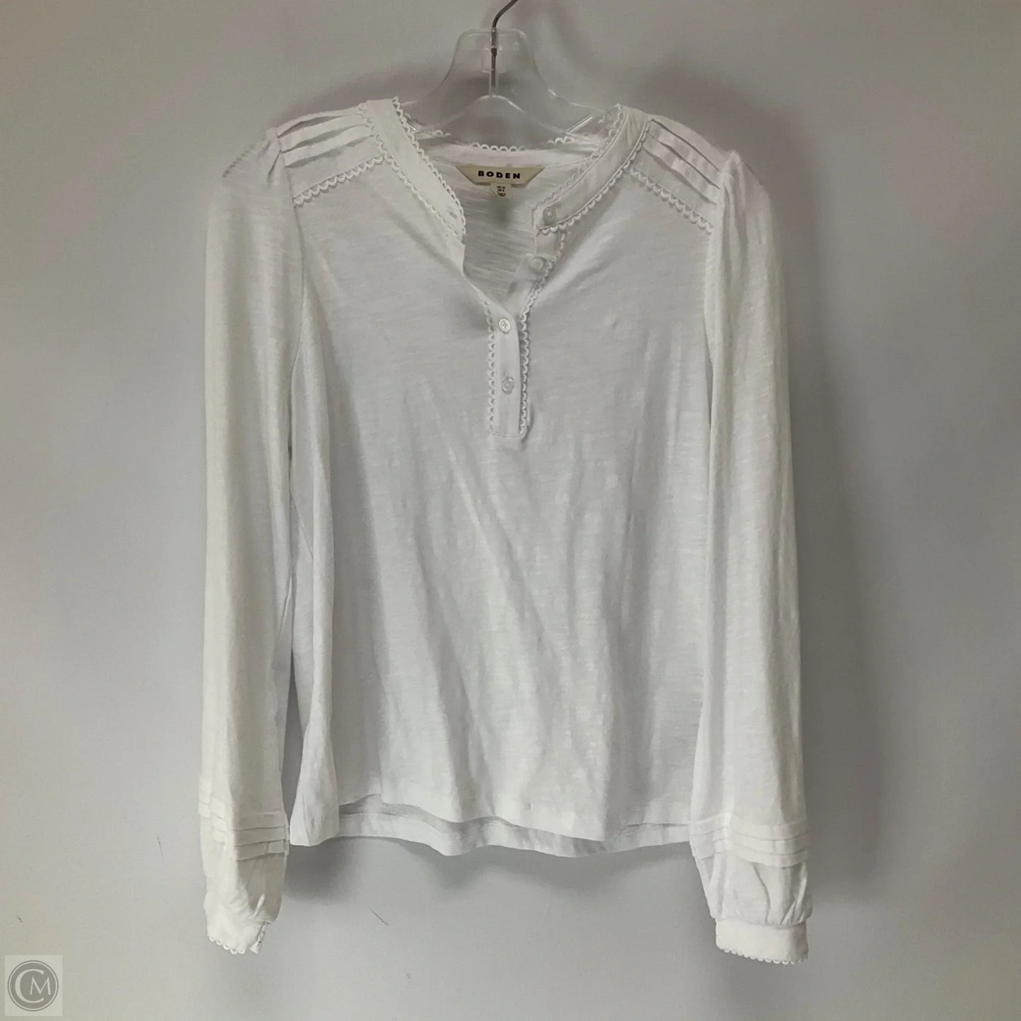 Top Long Sleeve By Boden In White, Size: S