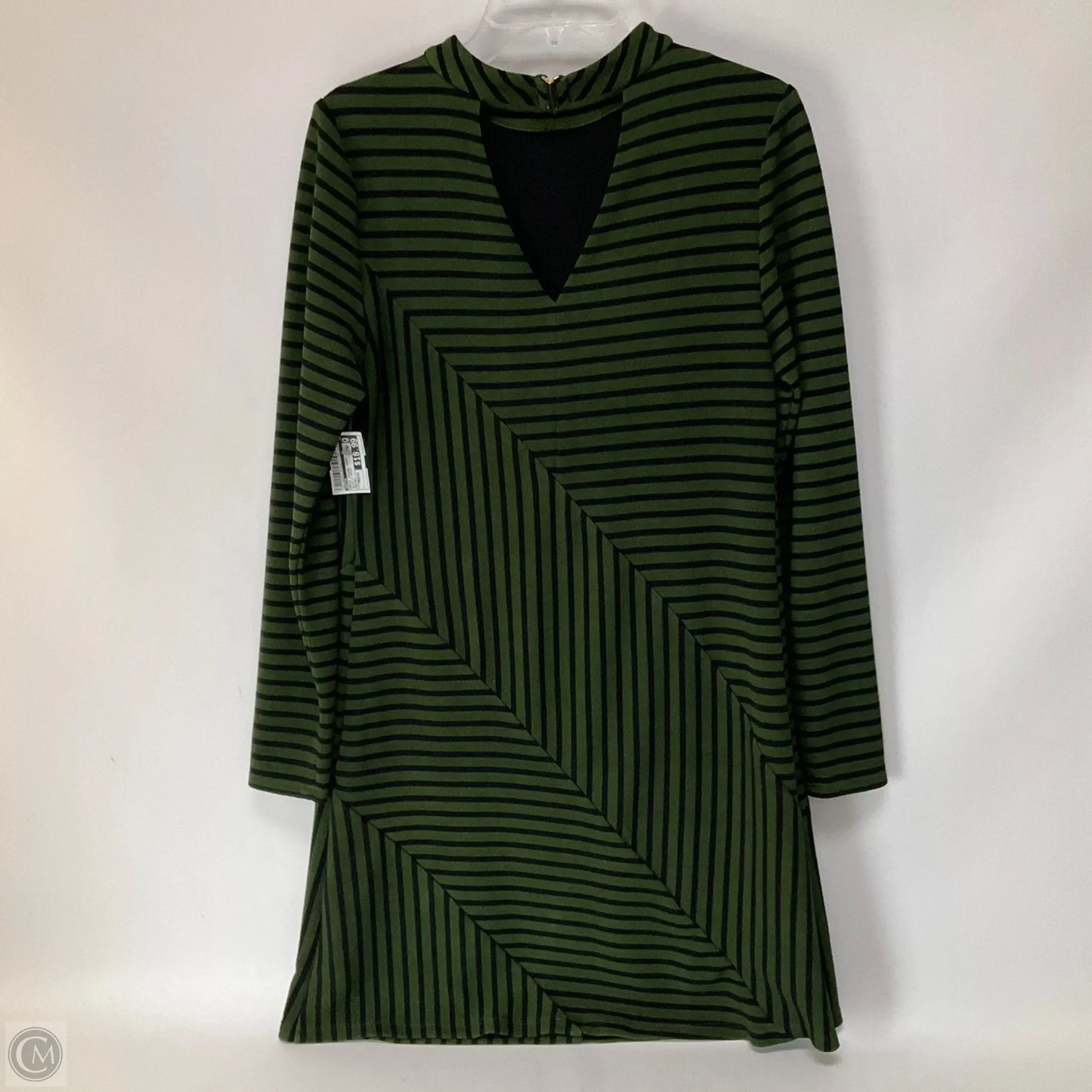 Dress Casual Short By Hutch In Black & Green, Size: Medium