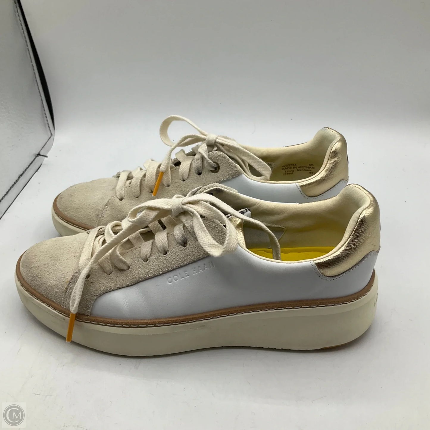 Shoes Sneakers By Cole-haan In Cream, Size: 6