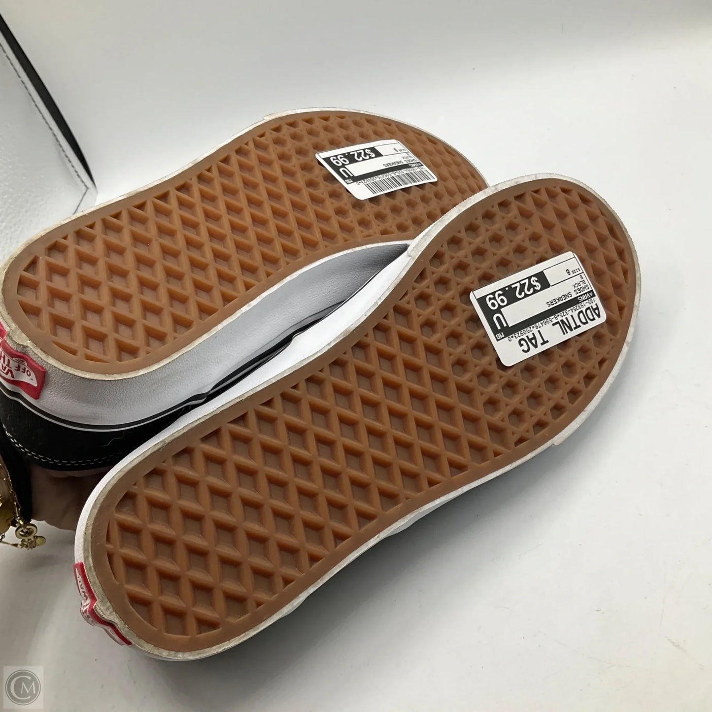 Shoes Sneakers By Vans In Black, Size: 8