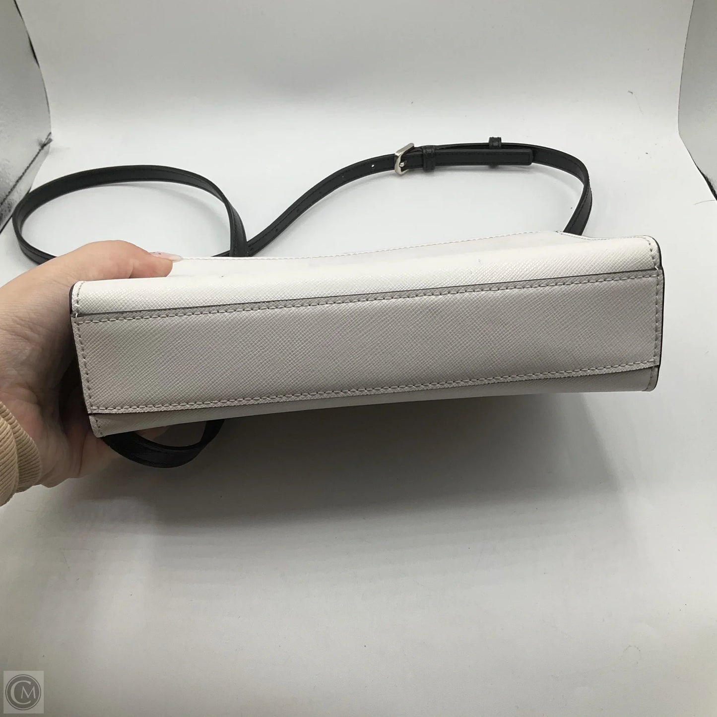 Crossbody Designer By Kate Spade, Size: Medium
