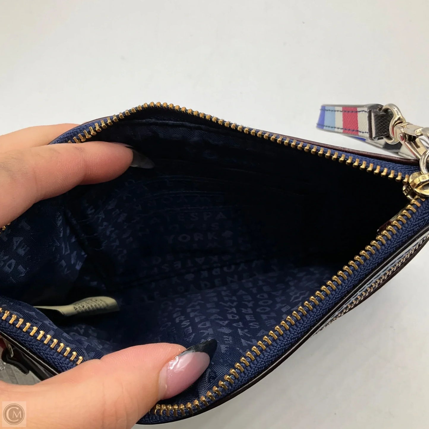 Wristlet Designer By Kate Spade, Size: Medium