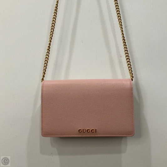 Crossbody Luxury Designer By Gucci, Size: Small