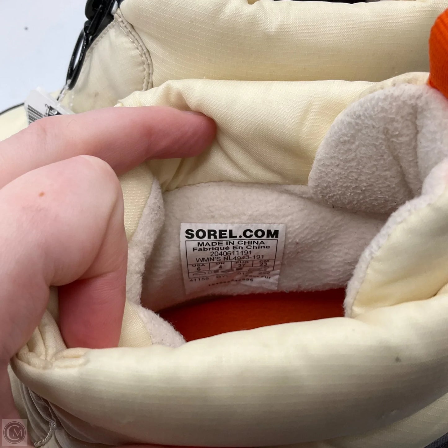 Boots Snow By Sorel In Brown & Cream, Size: 6