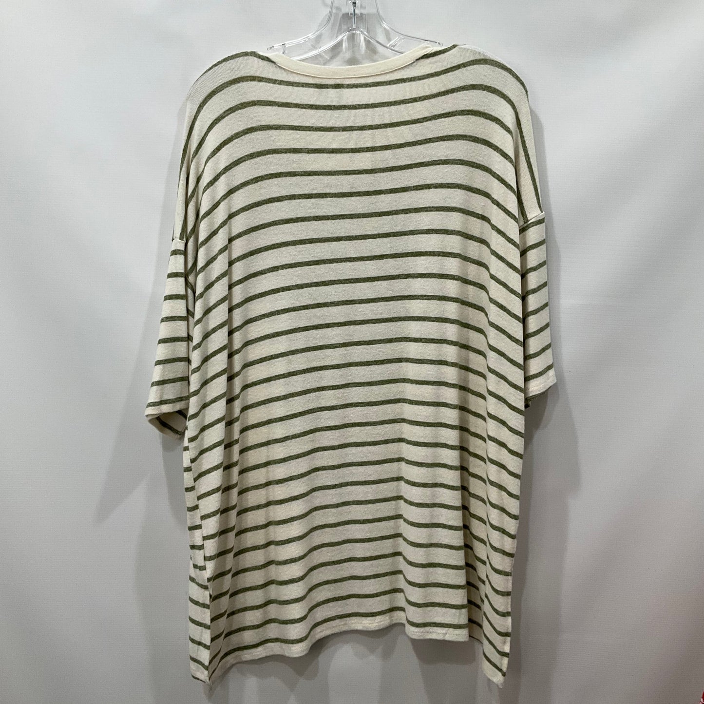Top Short Sleeve By est 1946 Size: 2x