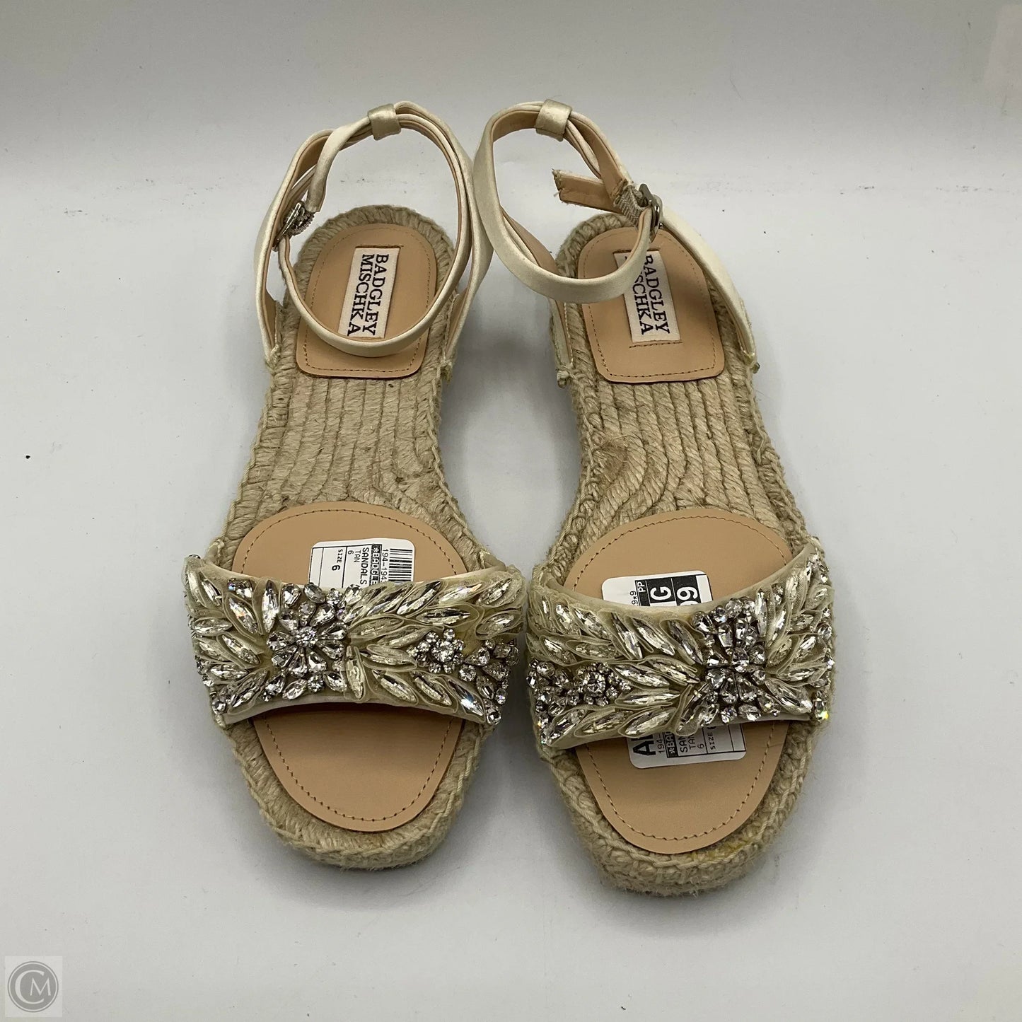 Sandals Flats By Badgley Mischka In Tan, Size: 6