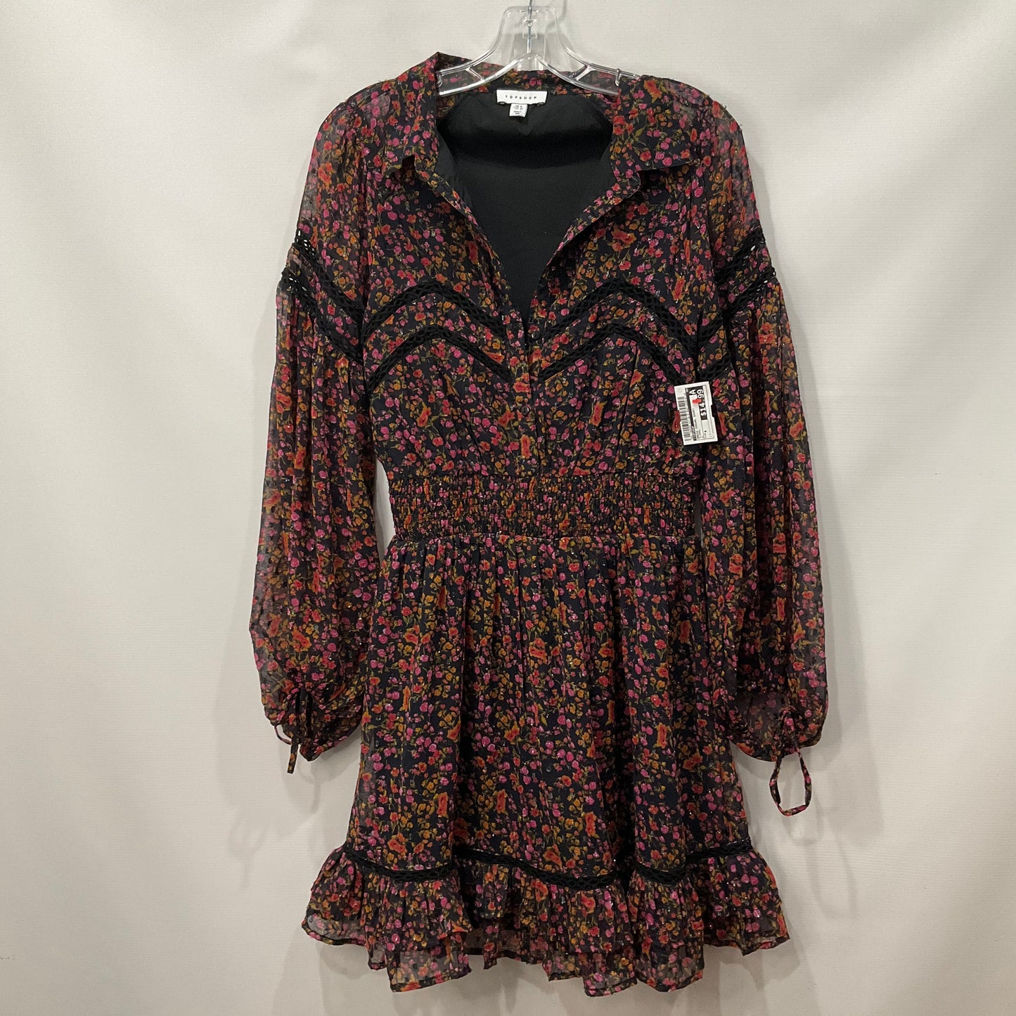 Dress Casual Short By Topshop Size: 4
