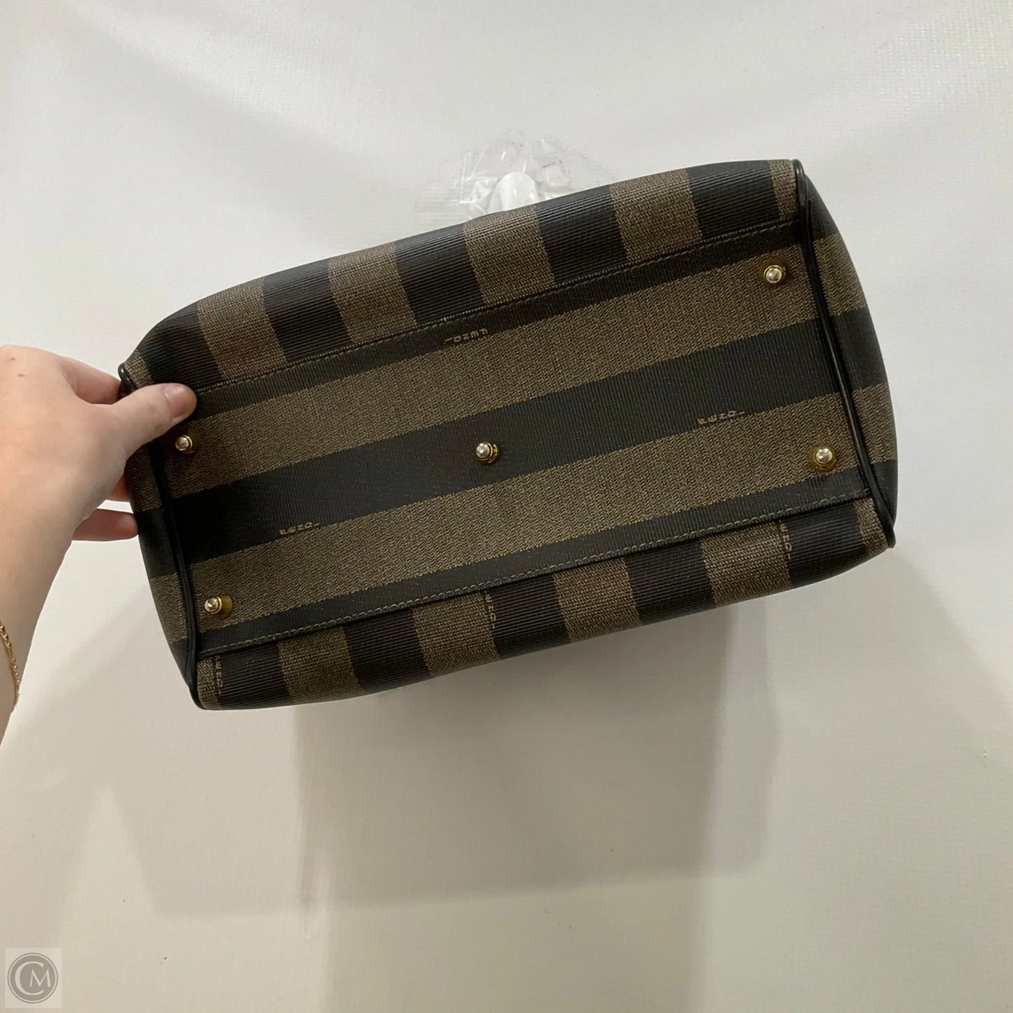 Handbag Luxury Designer By Fendi, Size: Medium