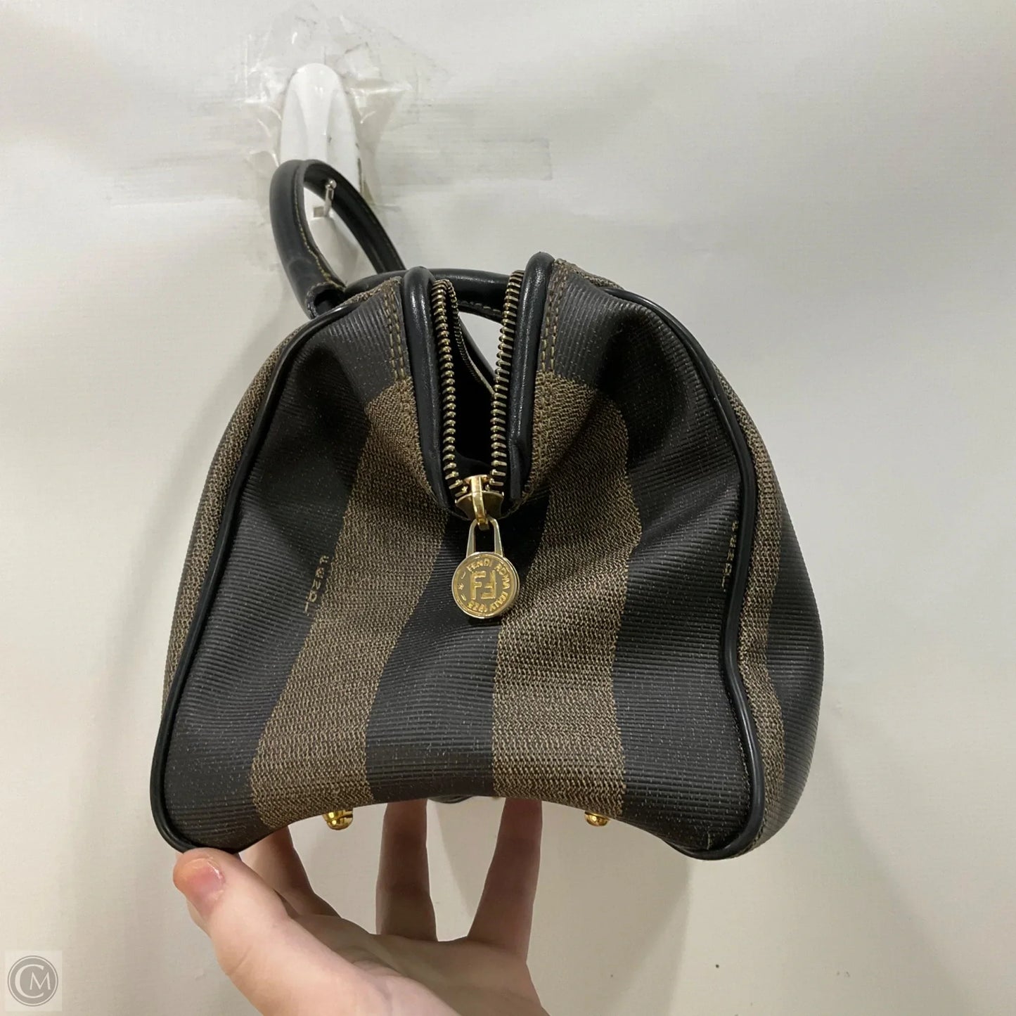 Handbag Luxury Designer By Fendi, Size: Medium