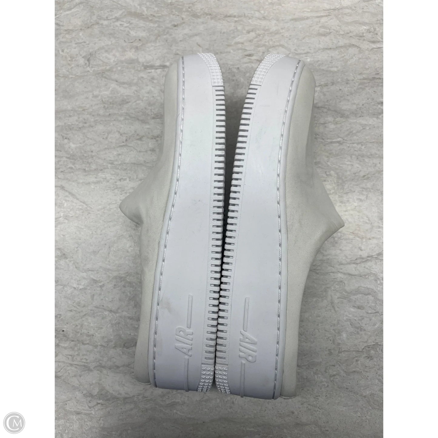 Shoes Athletic By Nike In White, Size: 9.5