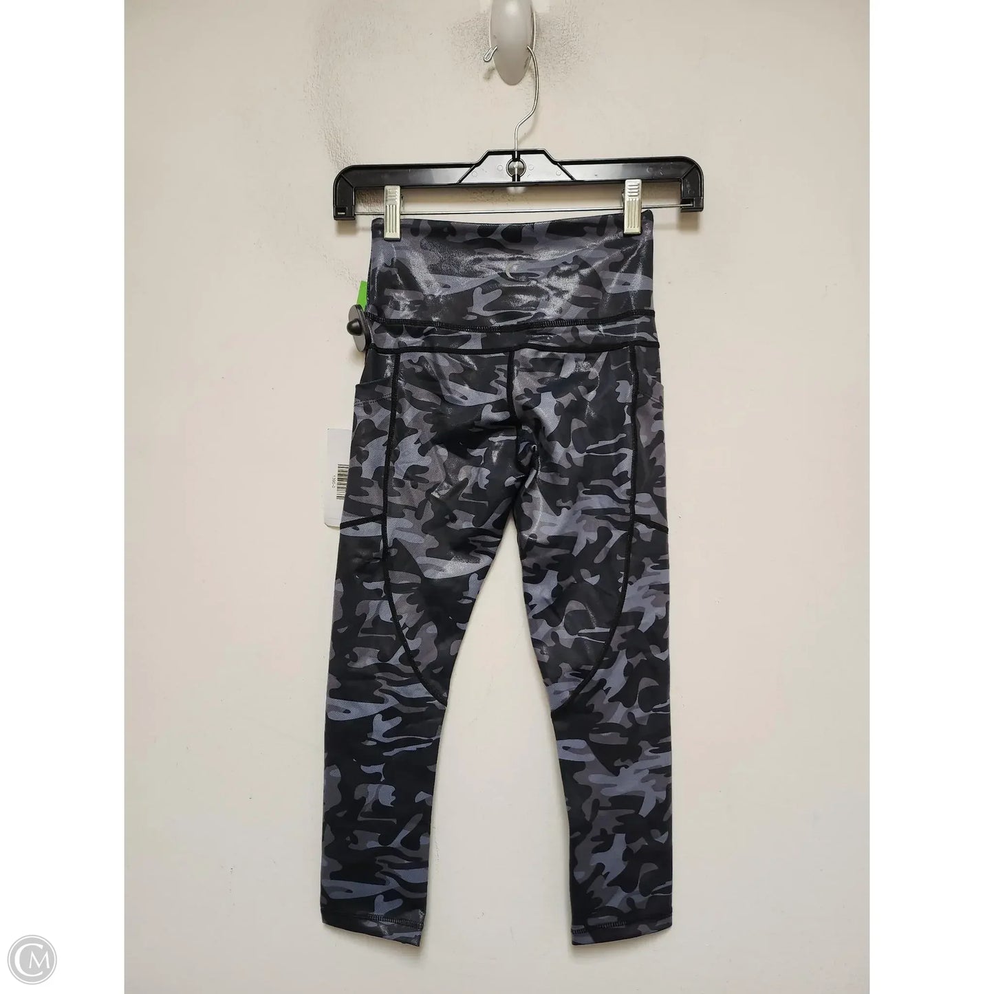 Athletic Leggings Capris By Zyia In Camouflage Print, Size: 0