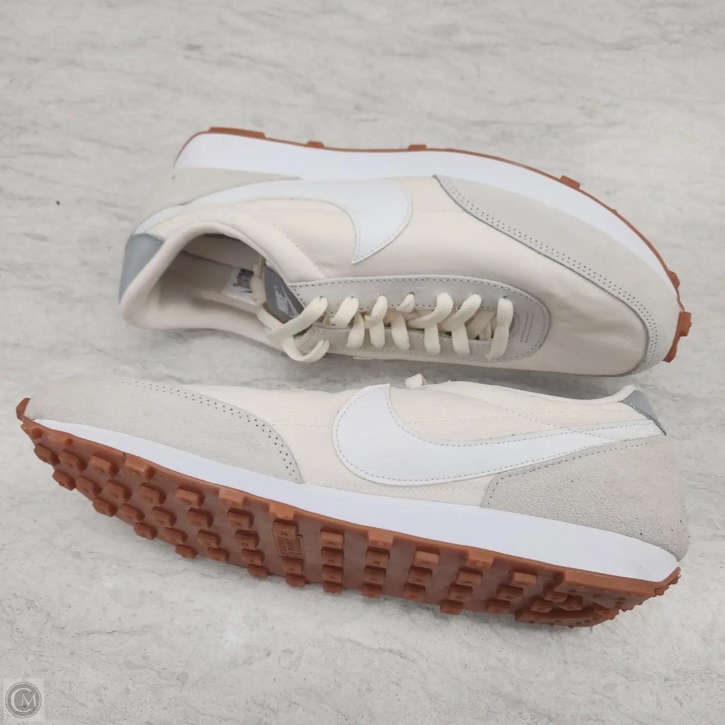 Shoes Athletic By Nike In Cream, Size: 12