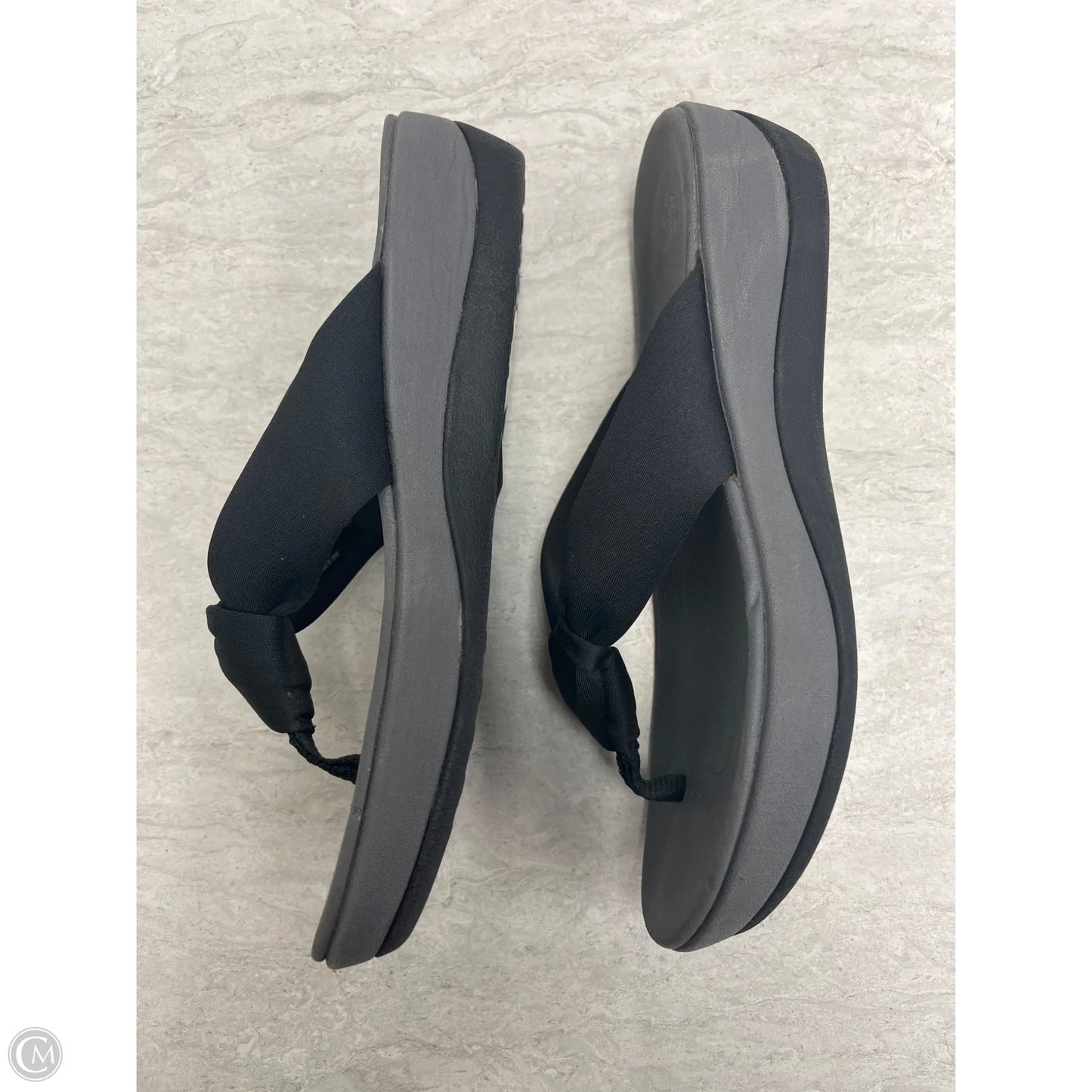 Sandals Flats By Clarks In Black & Grey, Size: 7