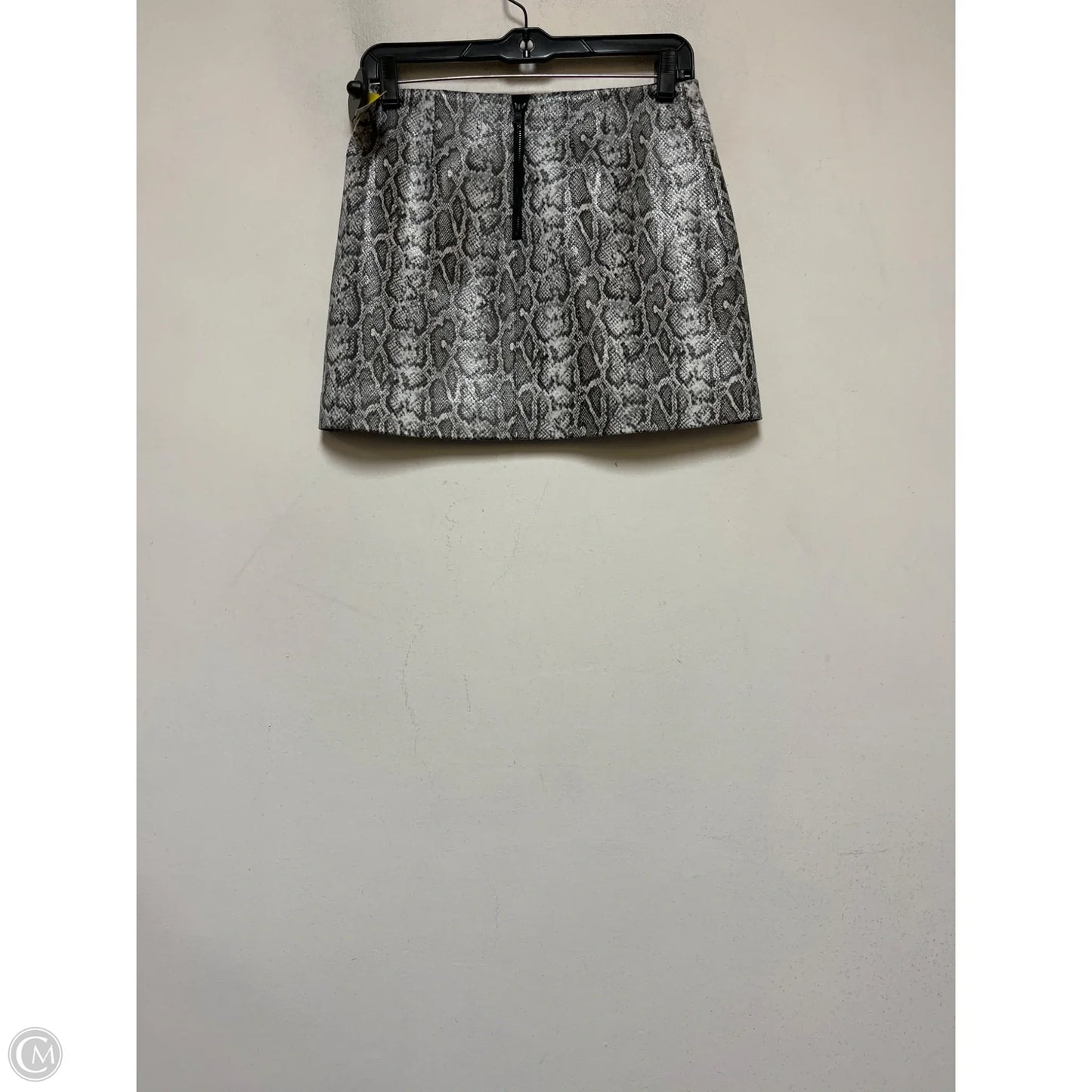Skirt Designer By Alice + Olivia In Snakeskin Print, Size: 0