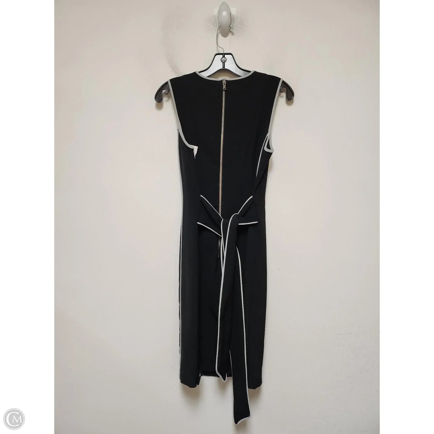 Dress Casual Midi By Clothes Mentor In Black & White, Size: S