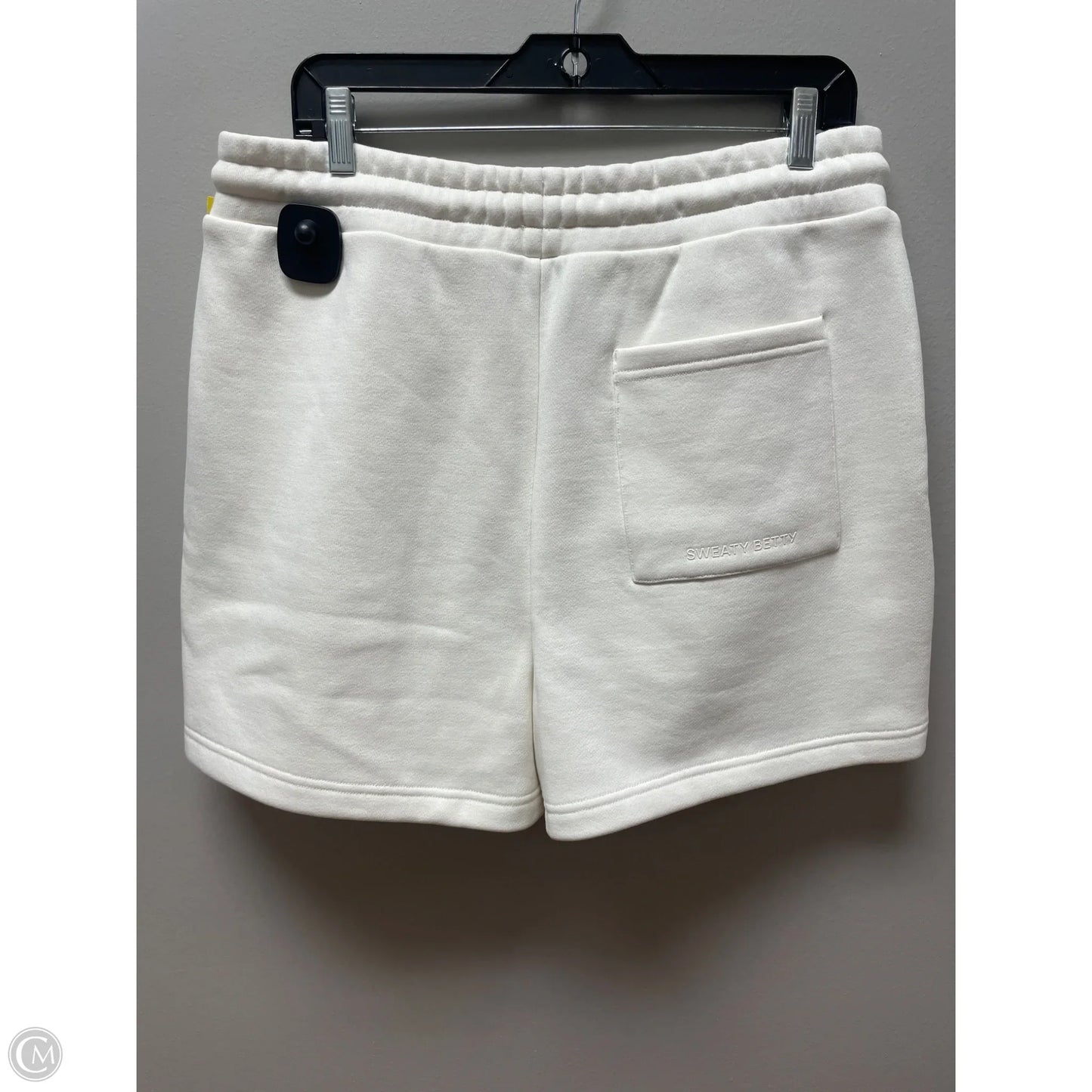 Athletic Shorts By Sweaty Betty In Cream, Size: Xl