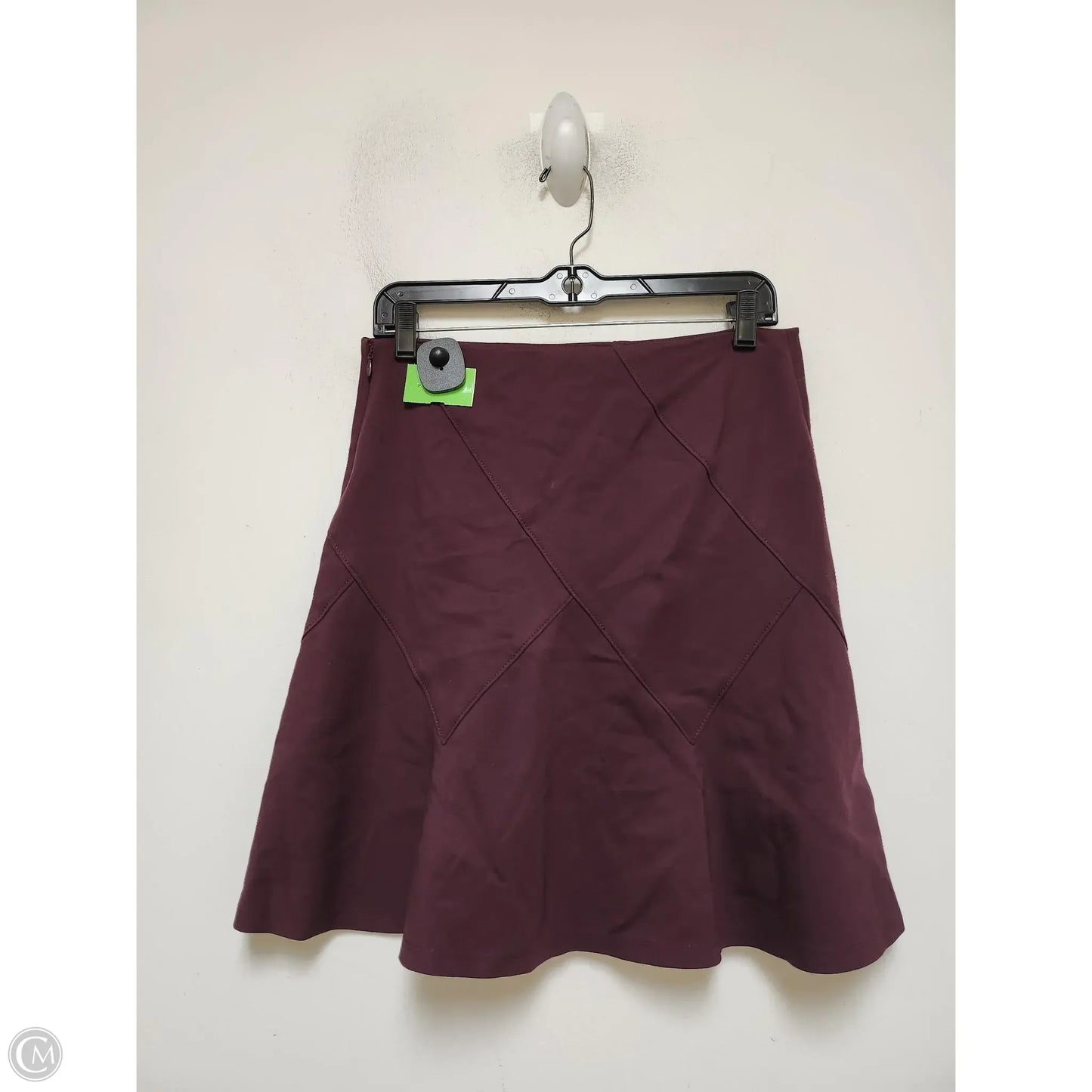 Skirt Mini & Short By White House Black Market In Maroon, Size: 2