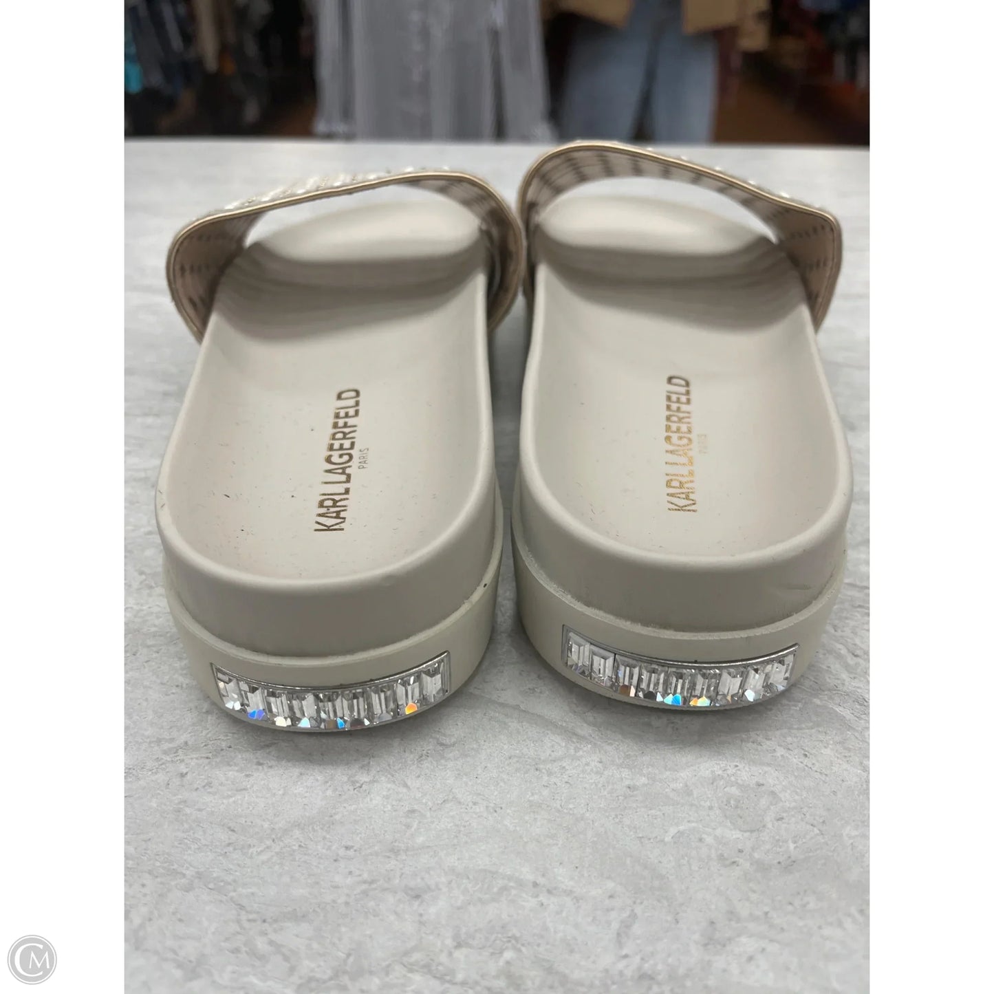 Sandals Designer By Karl Lagerfeld In Grey, Size: 8.5