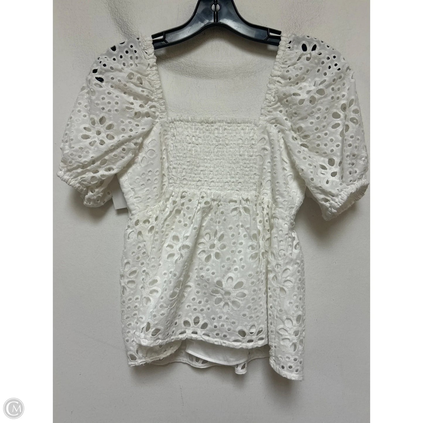 Top Short Sleeve Designer By Lilly Pulitzer In White, Size: 0