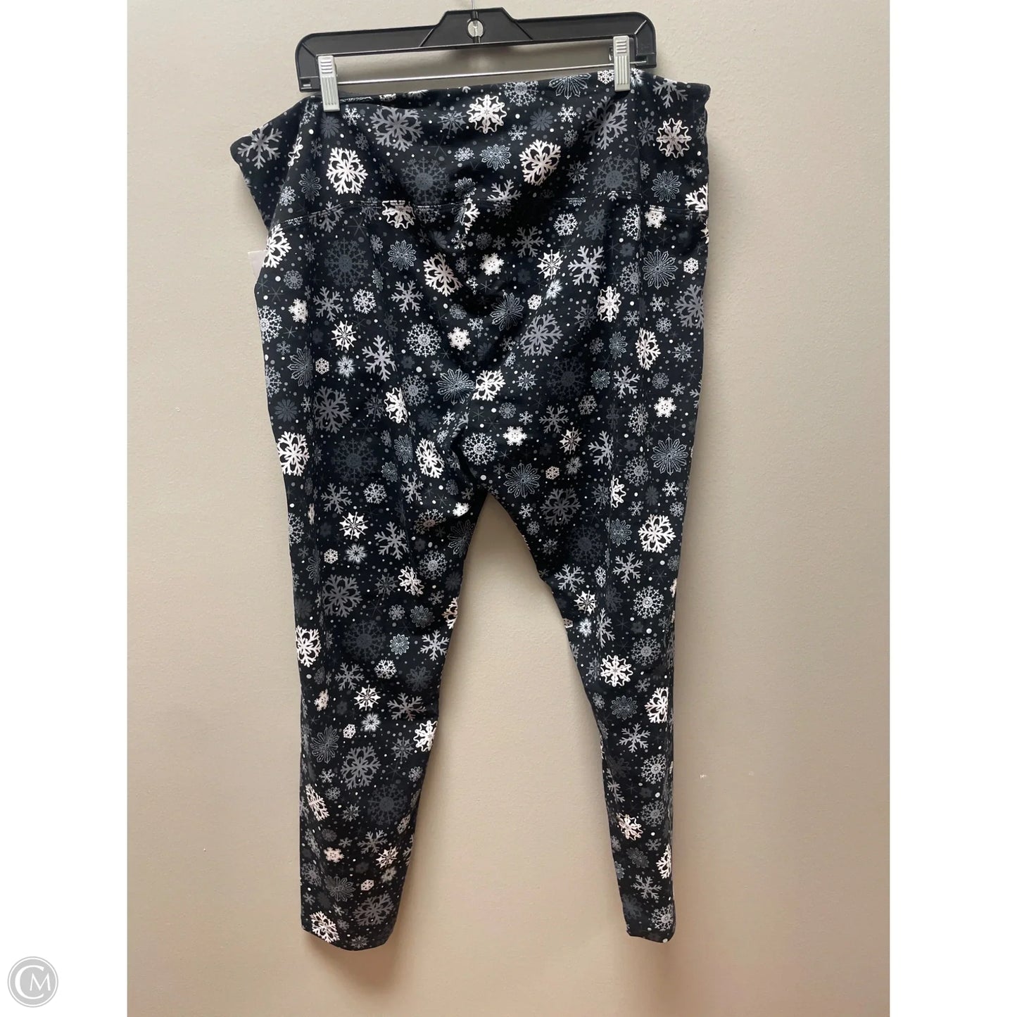 Pants Leggings By Clothes Mentor In Black & Grey, Size: 3x